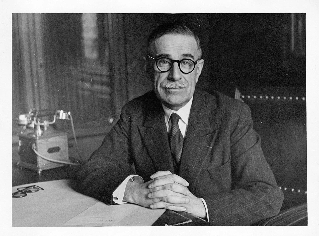 Porträt von Clément Bressou (1887–1979) – Gedenkseite