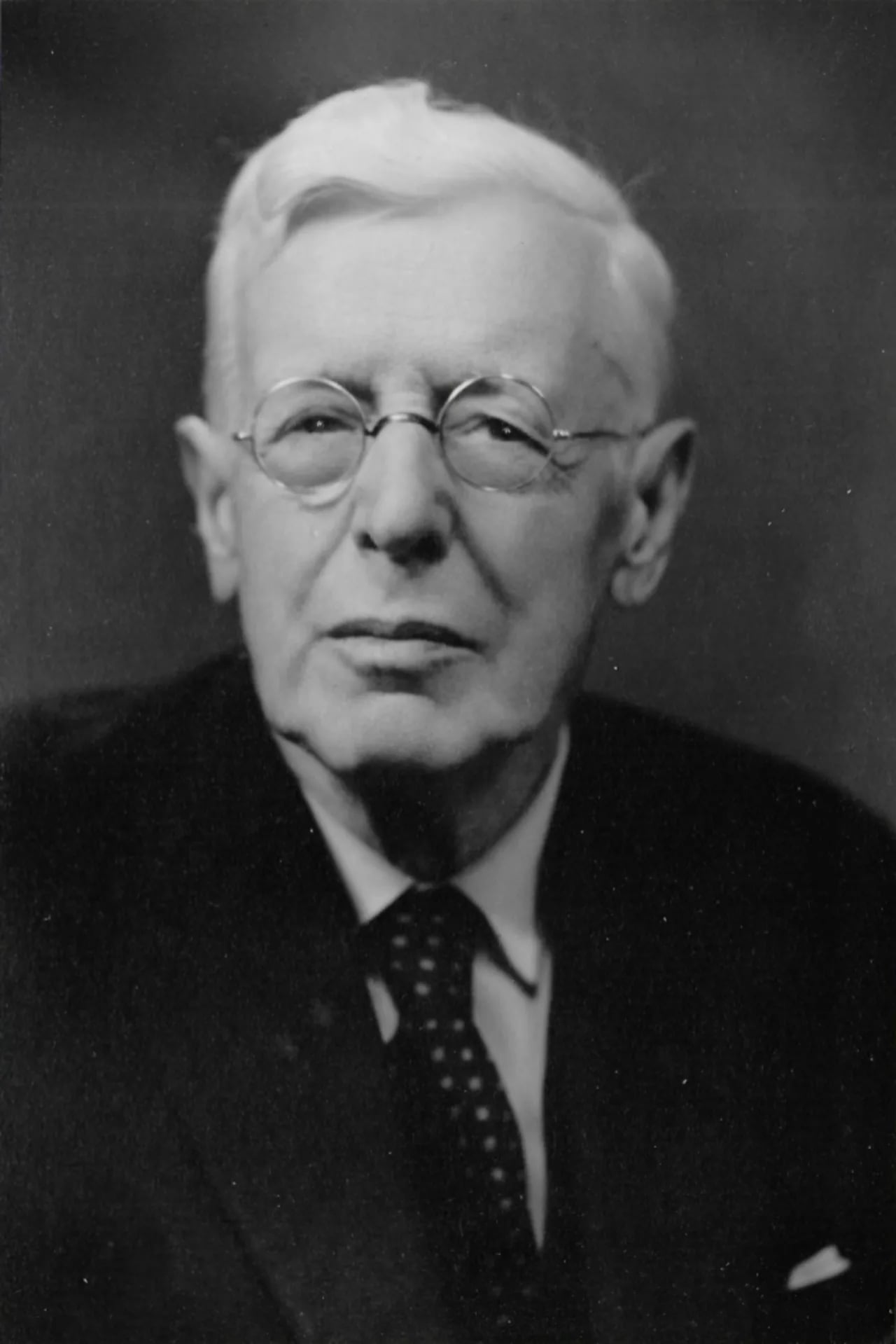 Porträt von Herbert Maryon (1874–1965) – Gedenkseite