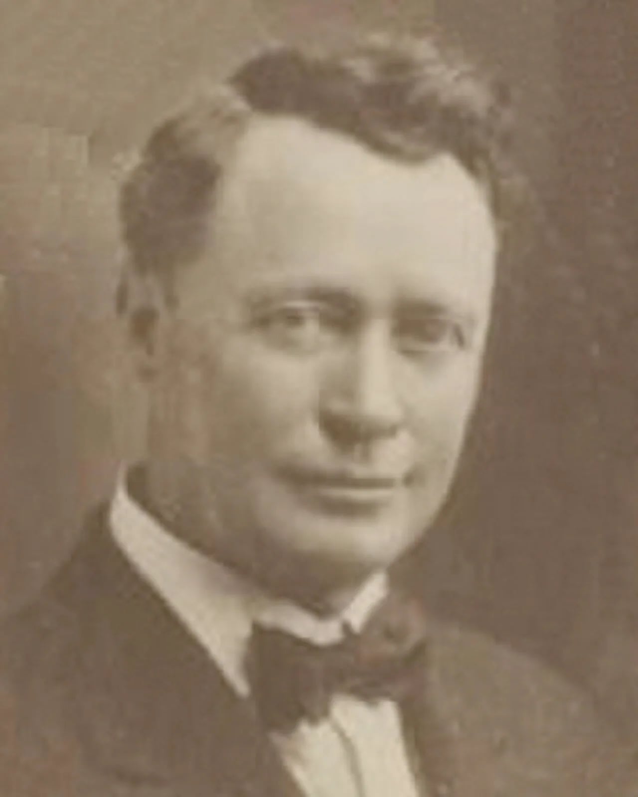 Porträt von Beverly A. Davis (1868–1944) – Gedenkseite