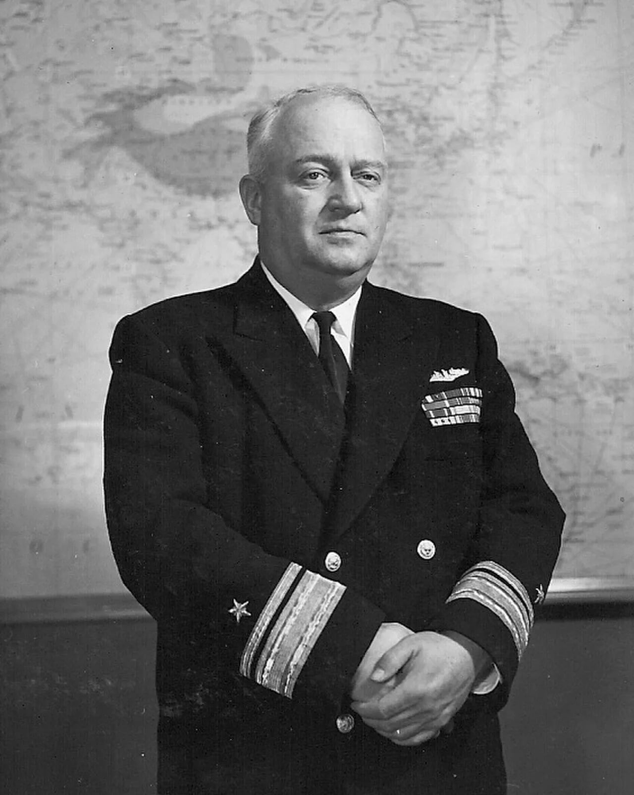 Porträt von Frank Wesley Fenno Jr. (1902–1973) – Gedenkseite