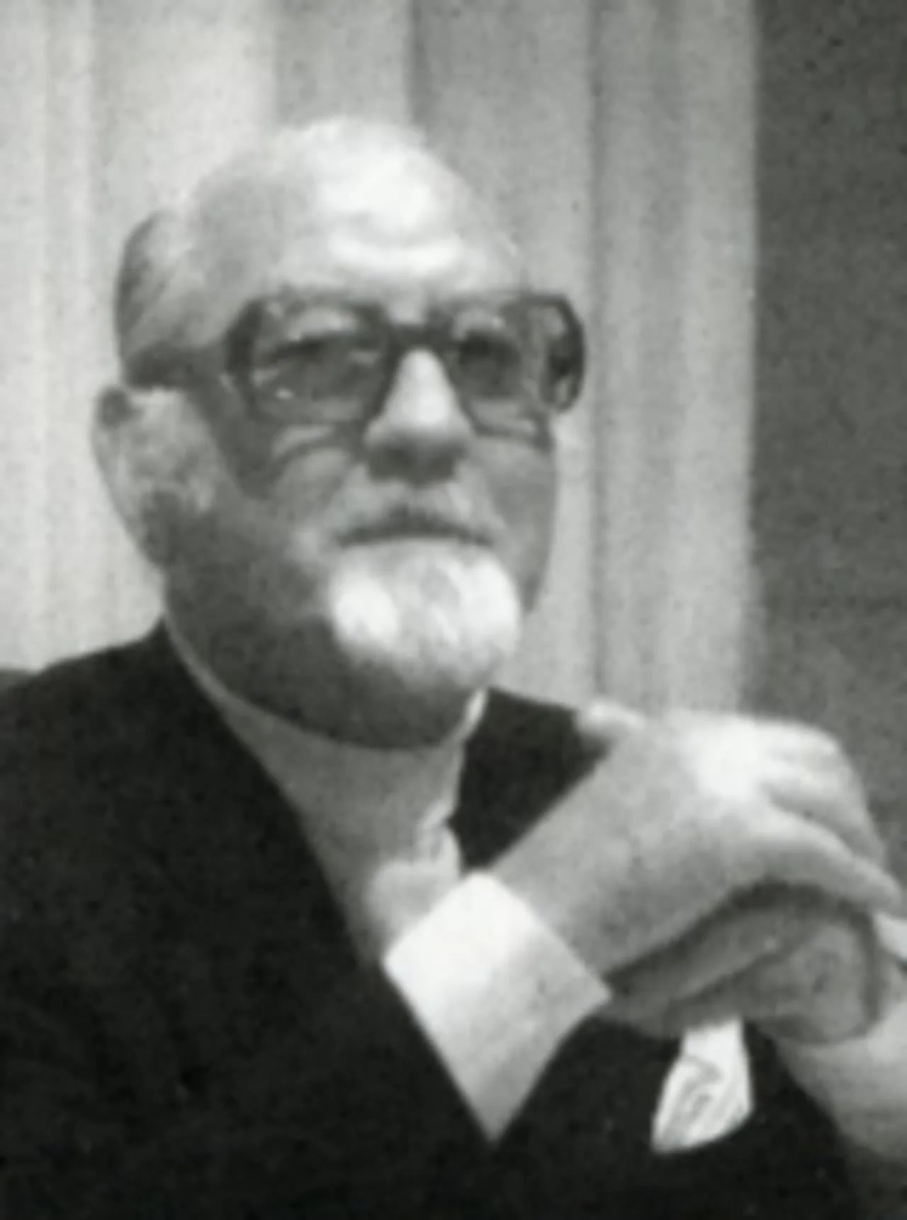 Portrait of Camilo Korrodi (1905–1985) – memorial page
