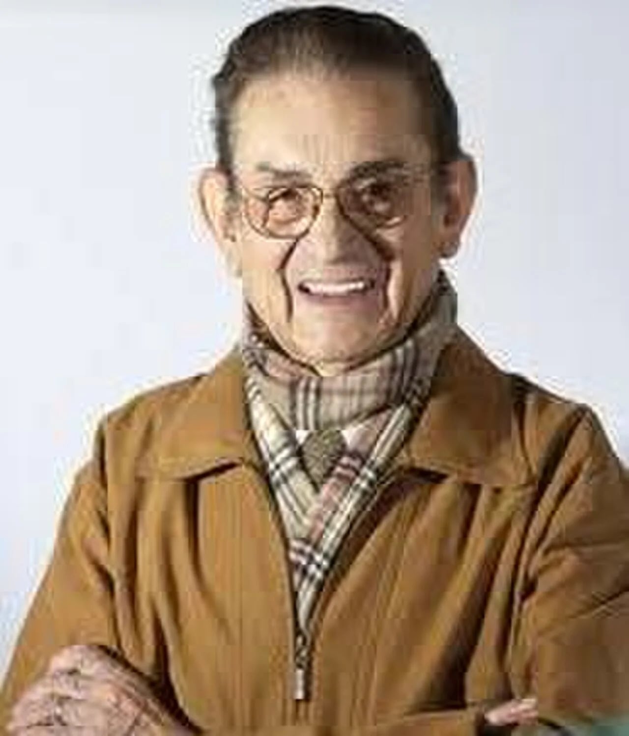 Portrait of Salvador Luna Ibarra (1921–2016) – memorial page