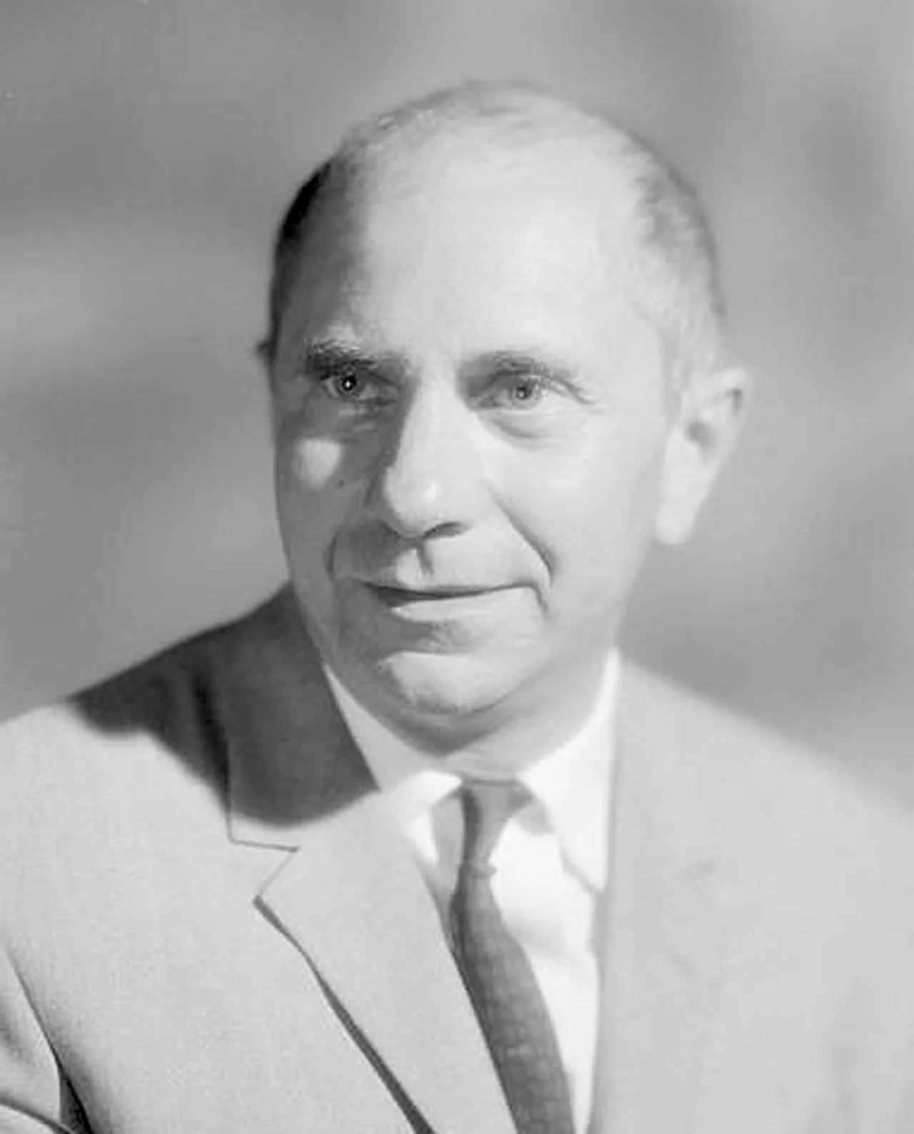 Portrait of Georges Duby (1919–1996) – memorial page