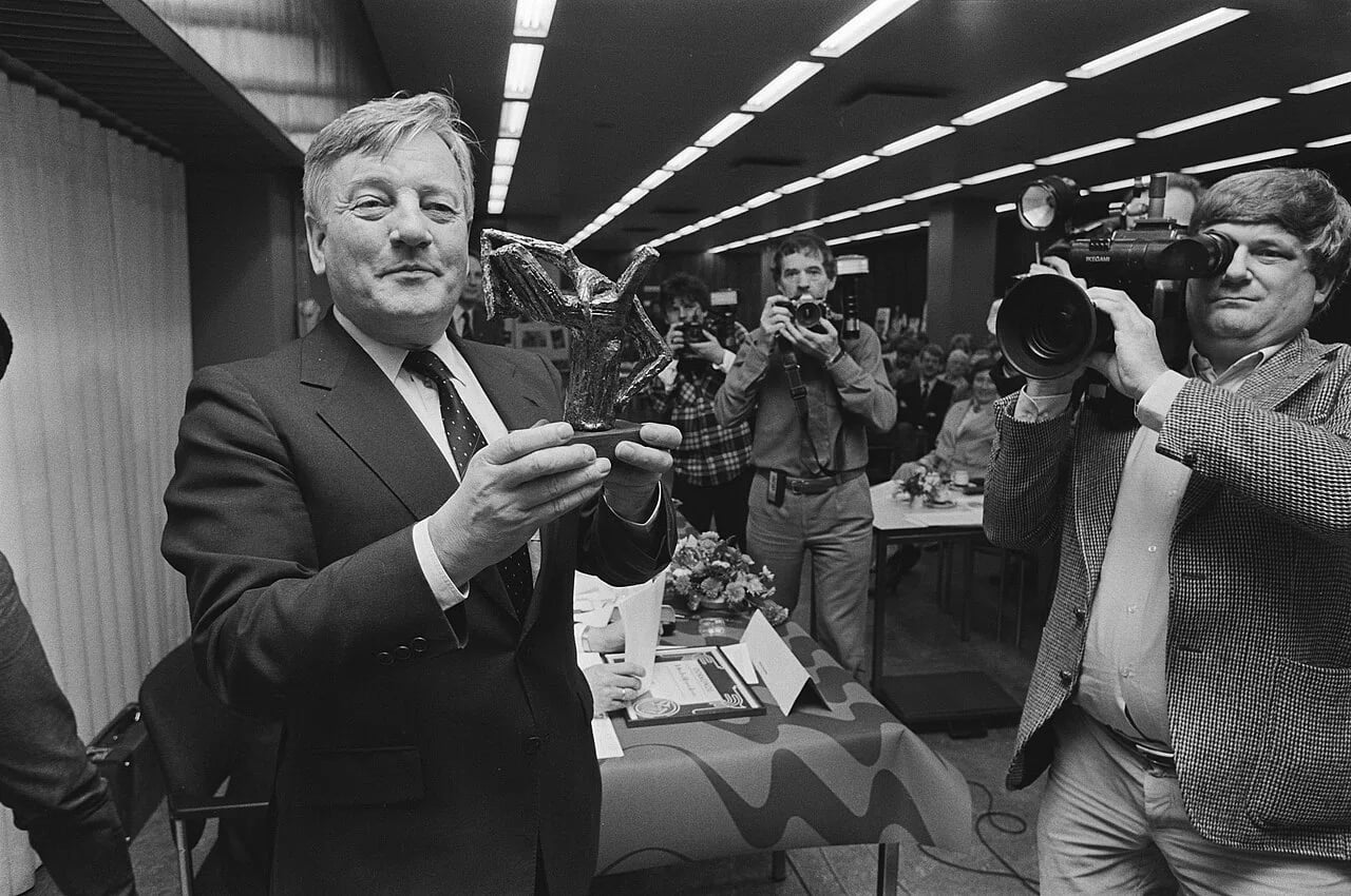 Portrait of Joop van der Reijden (1927–2006) – memorial page