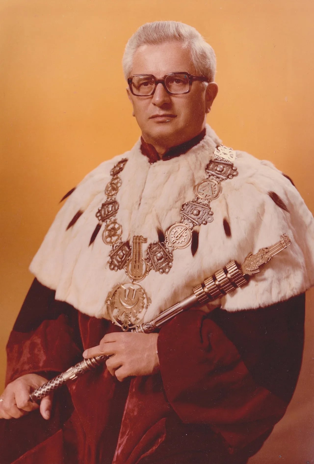 Portrait of Józef Ledwoń (1921–1986) – memorial page