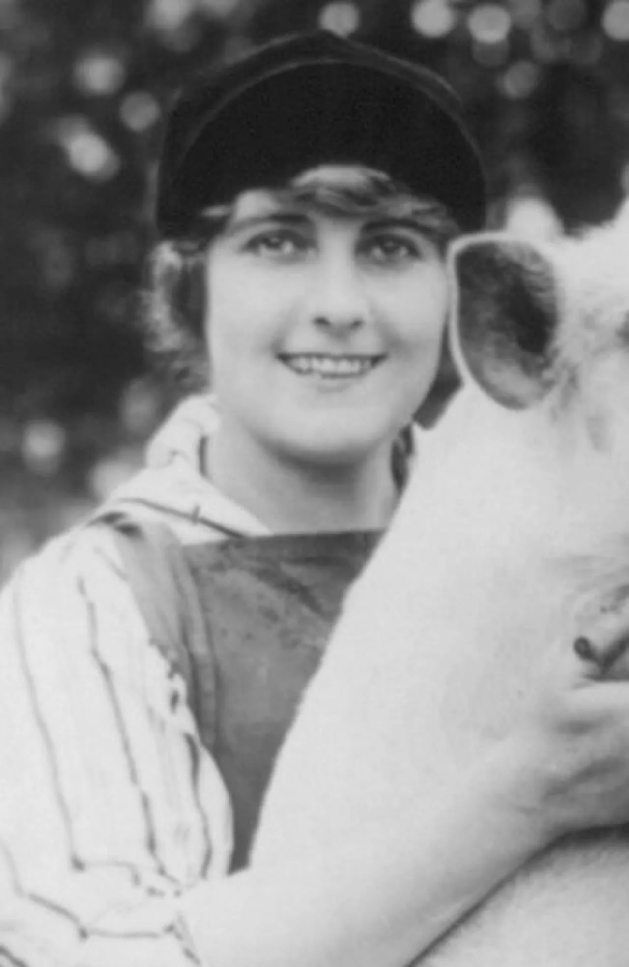 Porträt von Pearl White (1892–1938) – Gedenkseite