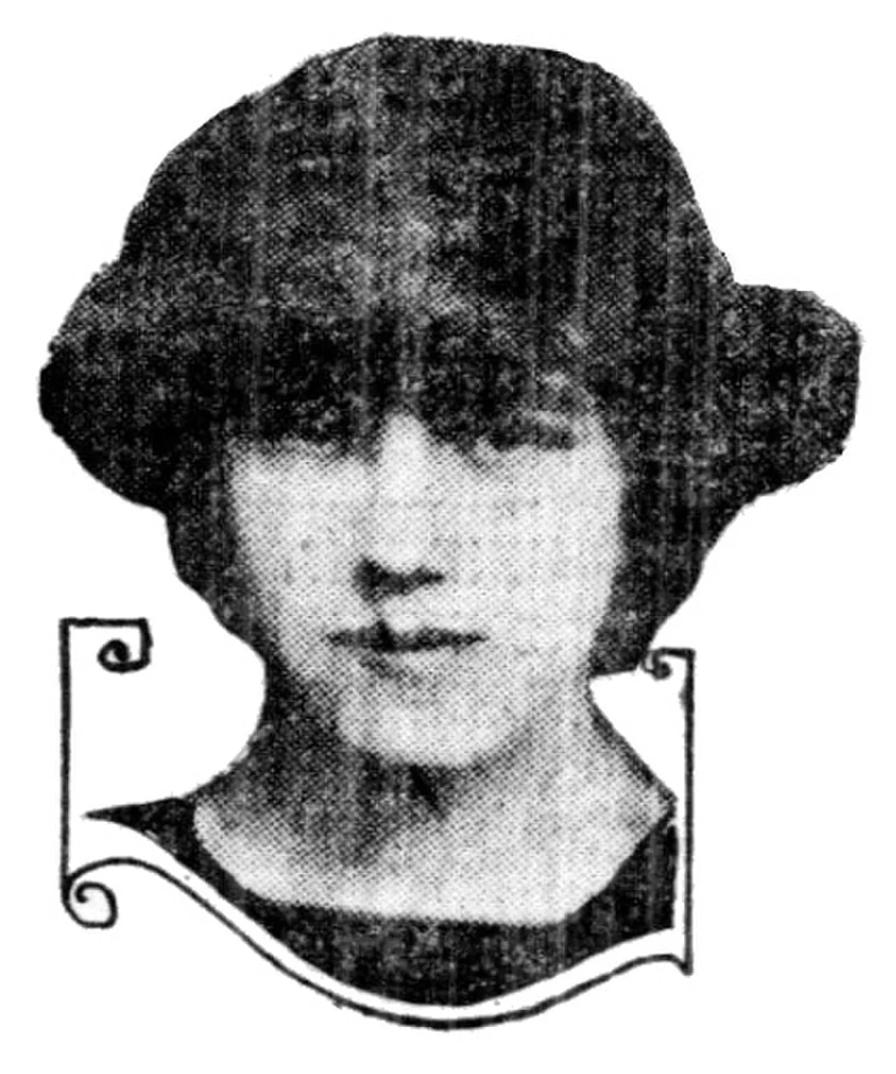 Portrait of Millia Davenport (1895–1992) – memorial page