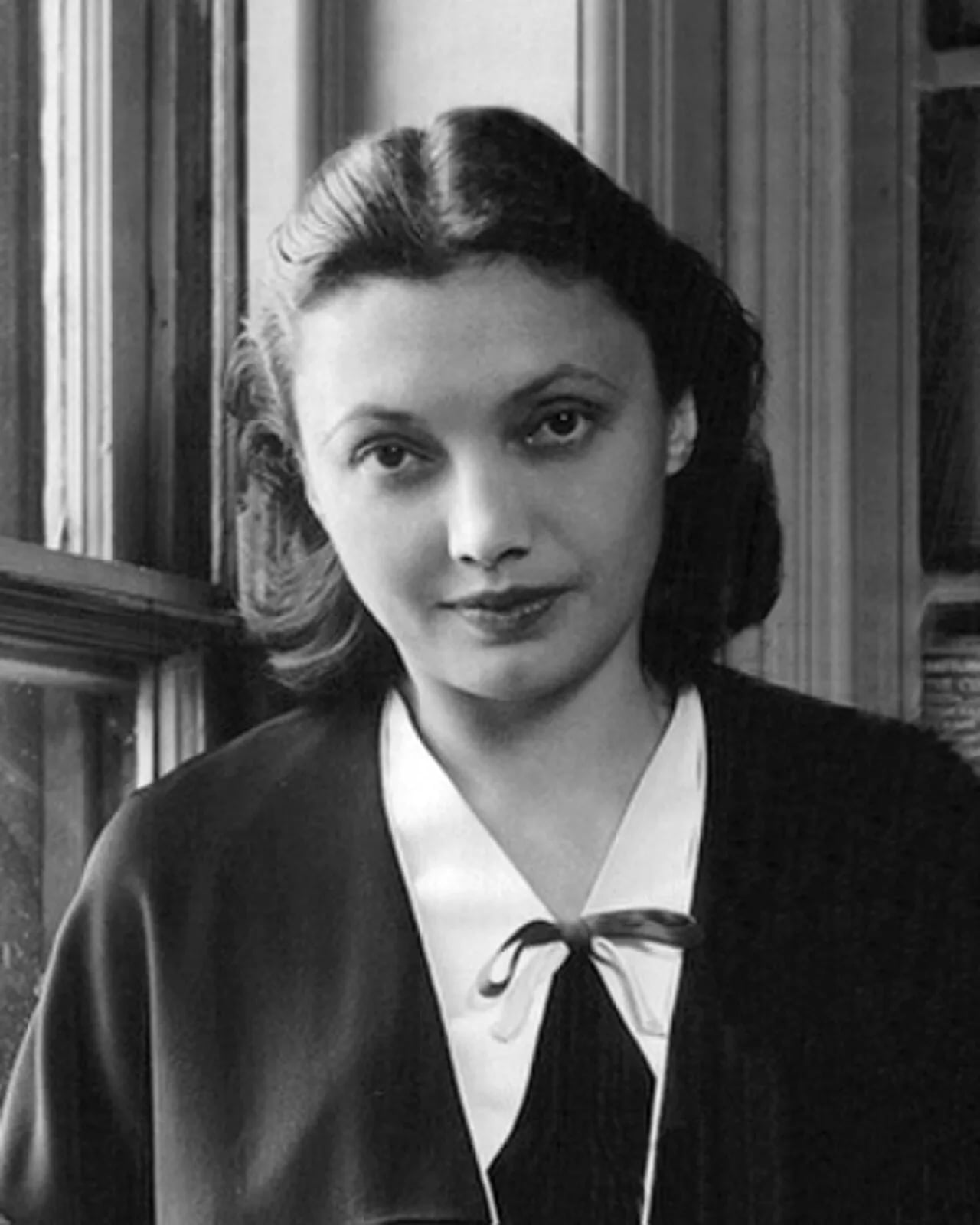 Portrait of Katharine Cornell (1893–1974) – memorial page