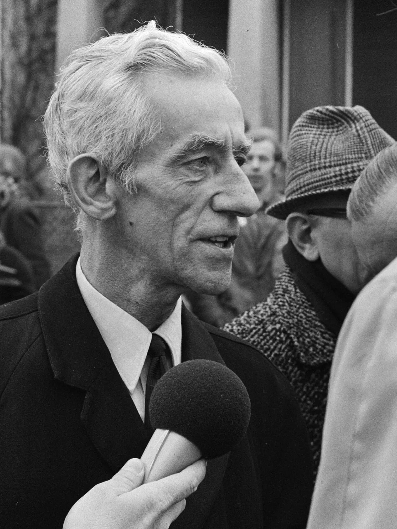 Portrait of Piet Nak (1906–1996) – memorial page
