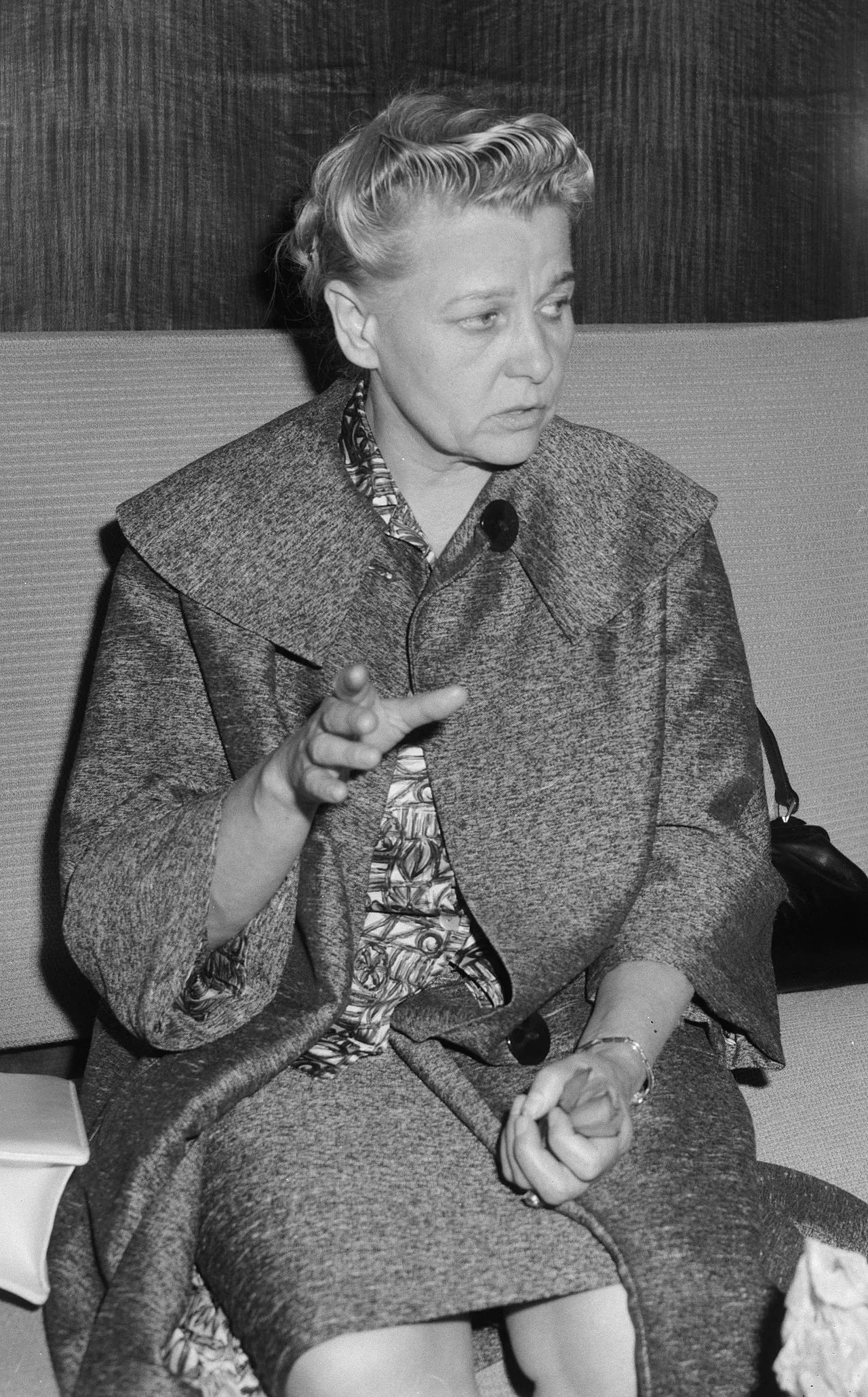 Porträt von Jekaterina Alexejewna Furzewa (1910–1974) – Gedenkseite