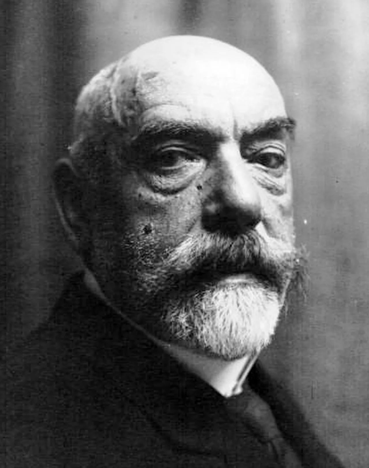 Portrait of Jules Coutan (1848–1939) – memorial page