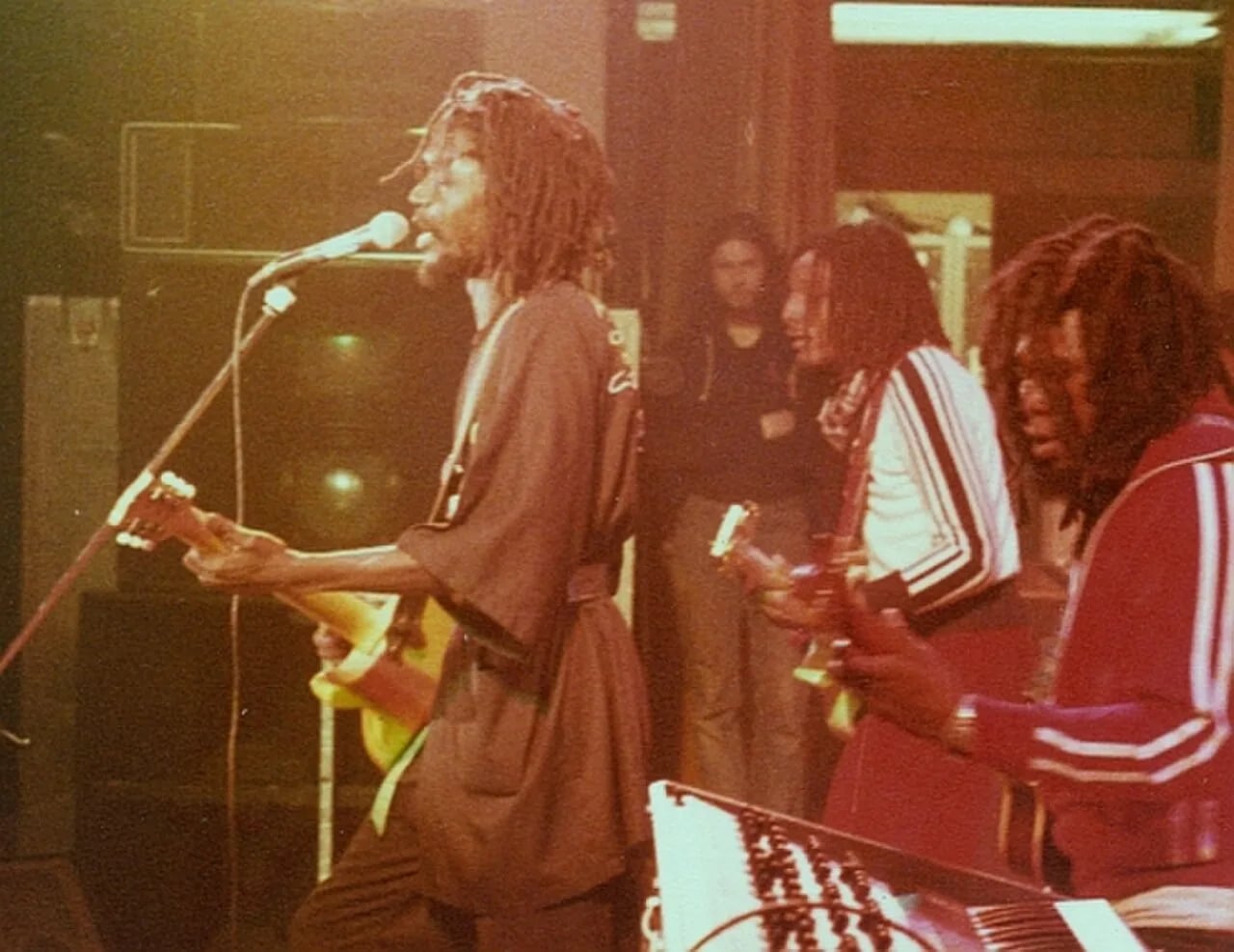 Portrait of Peter Tosh (1944–1987) – memorial page