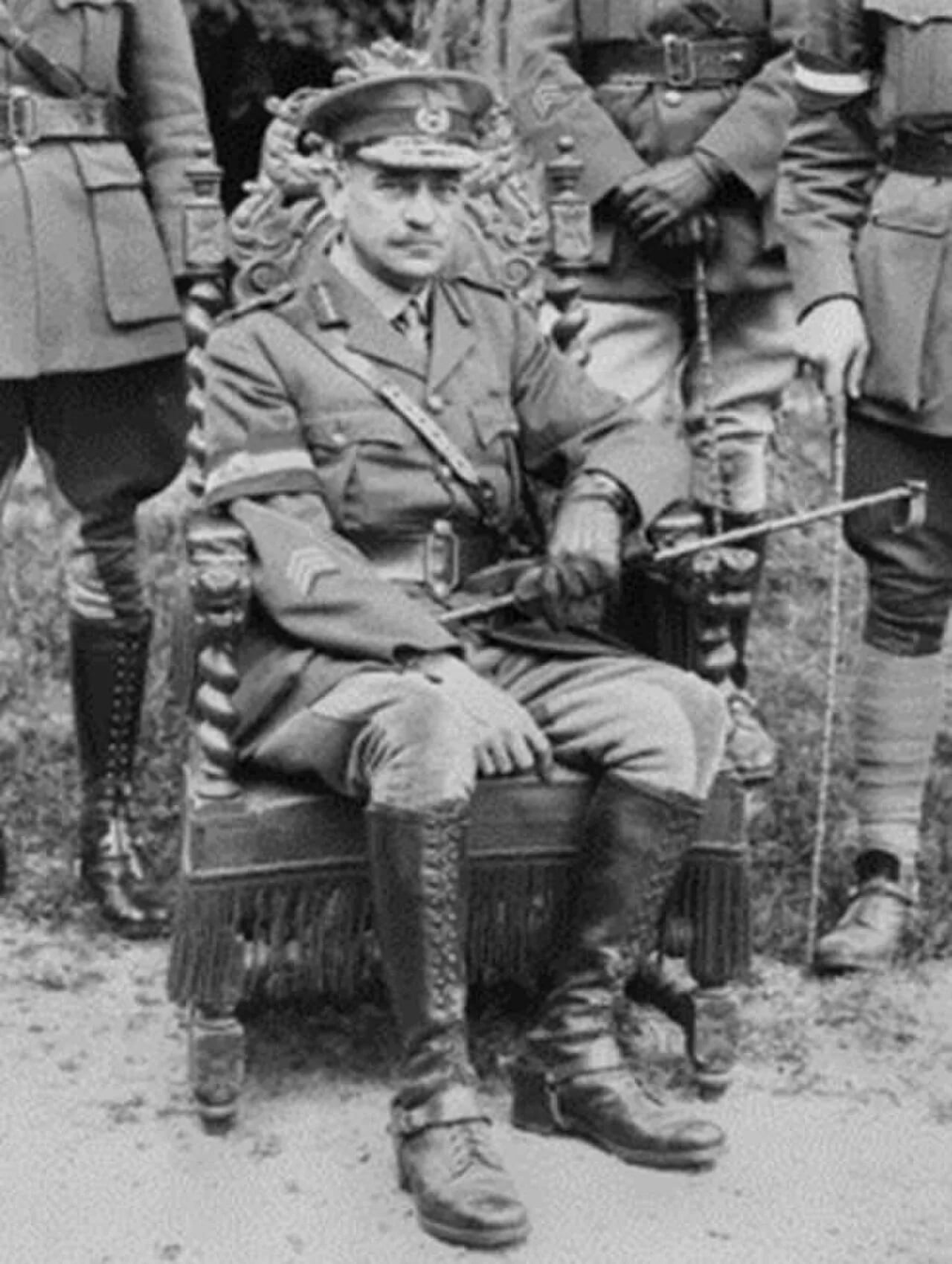 Portrait of John Monash (1865–1931) – memorial page