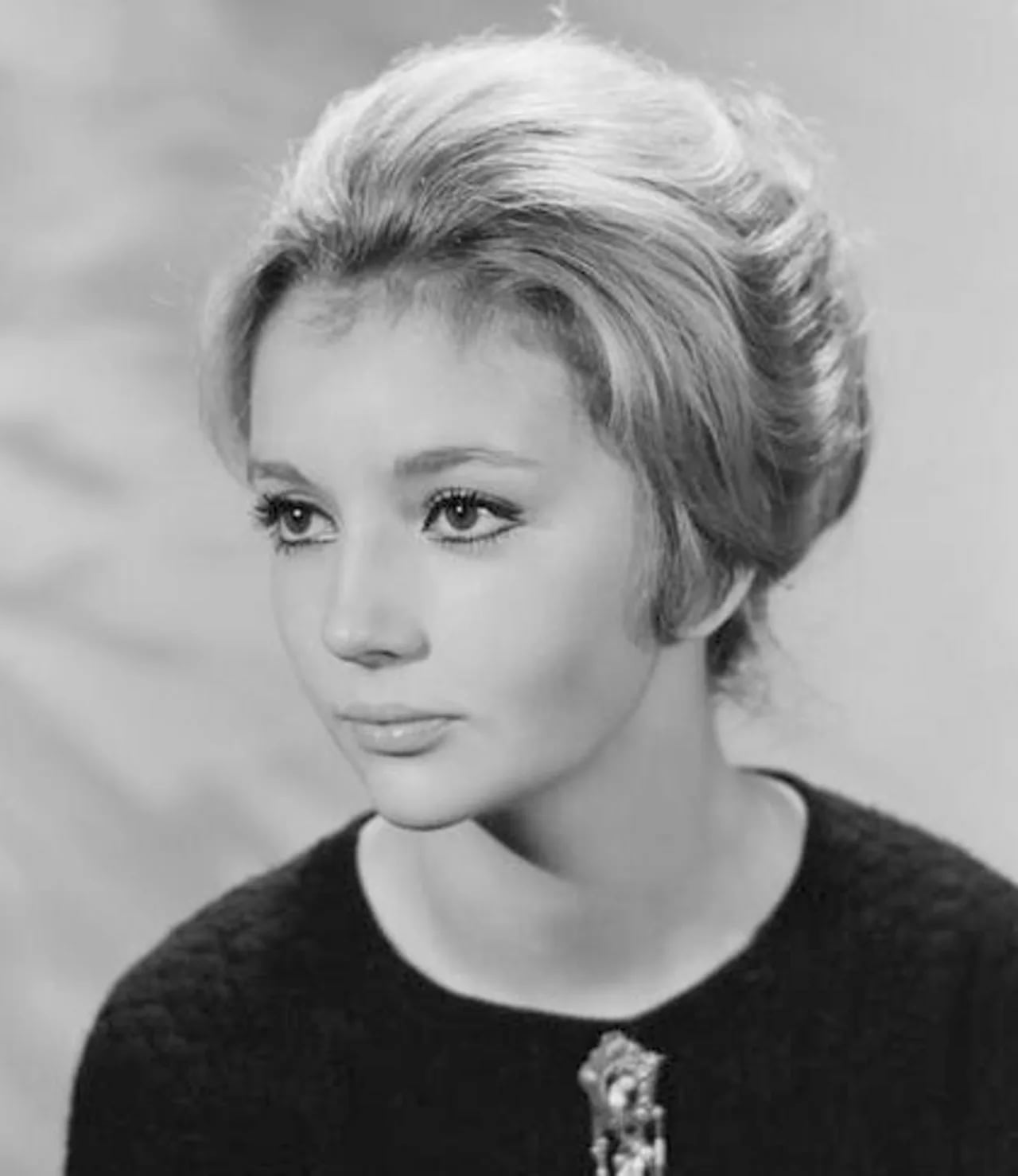 Porträt von Caroline Cellier (1945–2020) – Gedenkseite