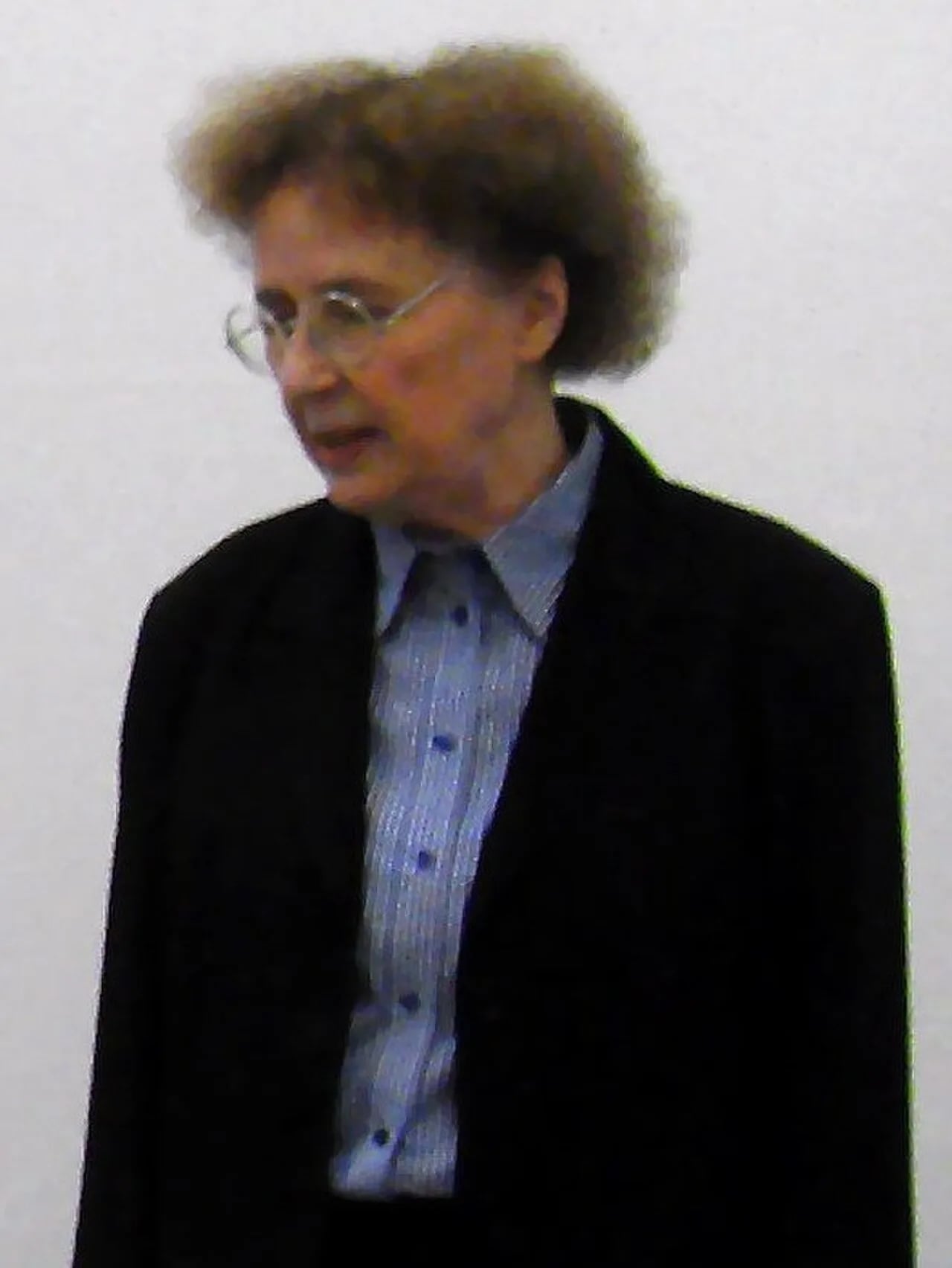 Portrait of Karoline Müller (1935–2019) – memorial page