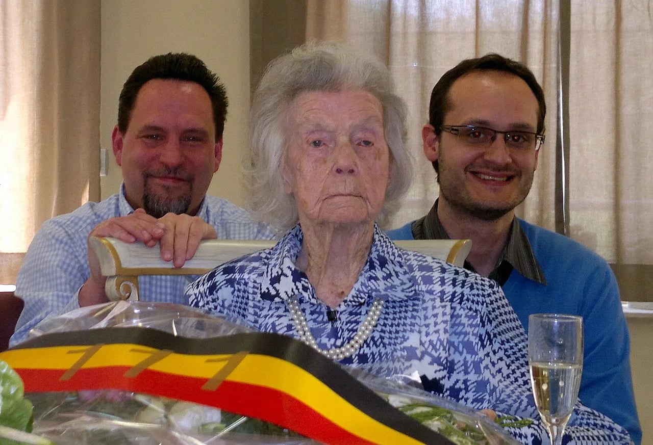 Porträt von Fanny Godin (1902–2014) – Gedenkseite