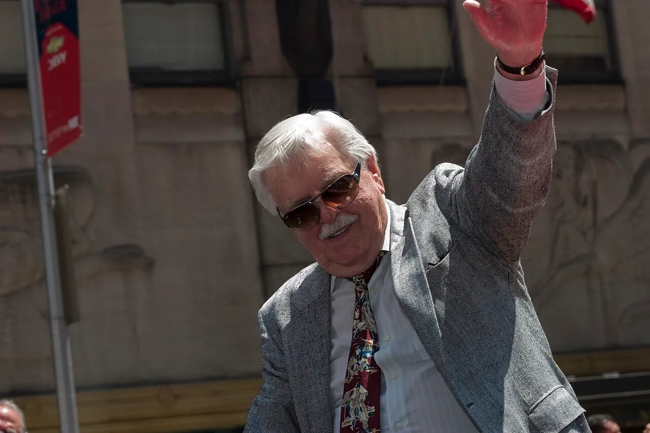 Portrait of Dick Williams (1929–2011) – memorial page
