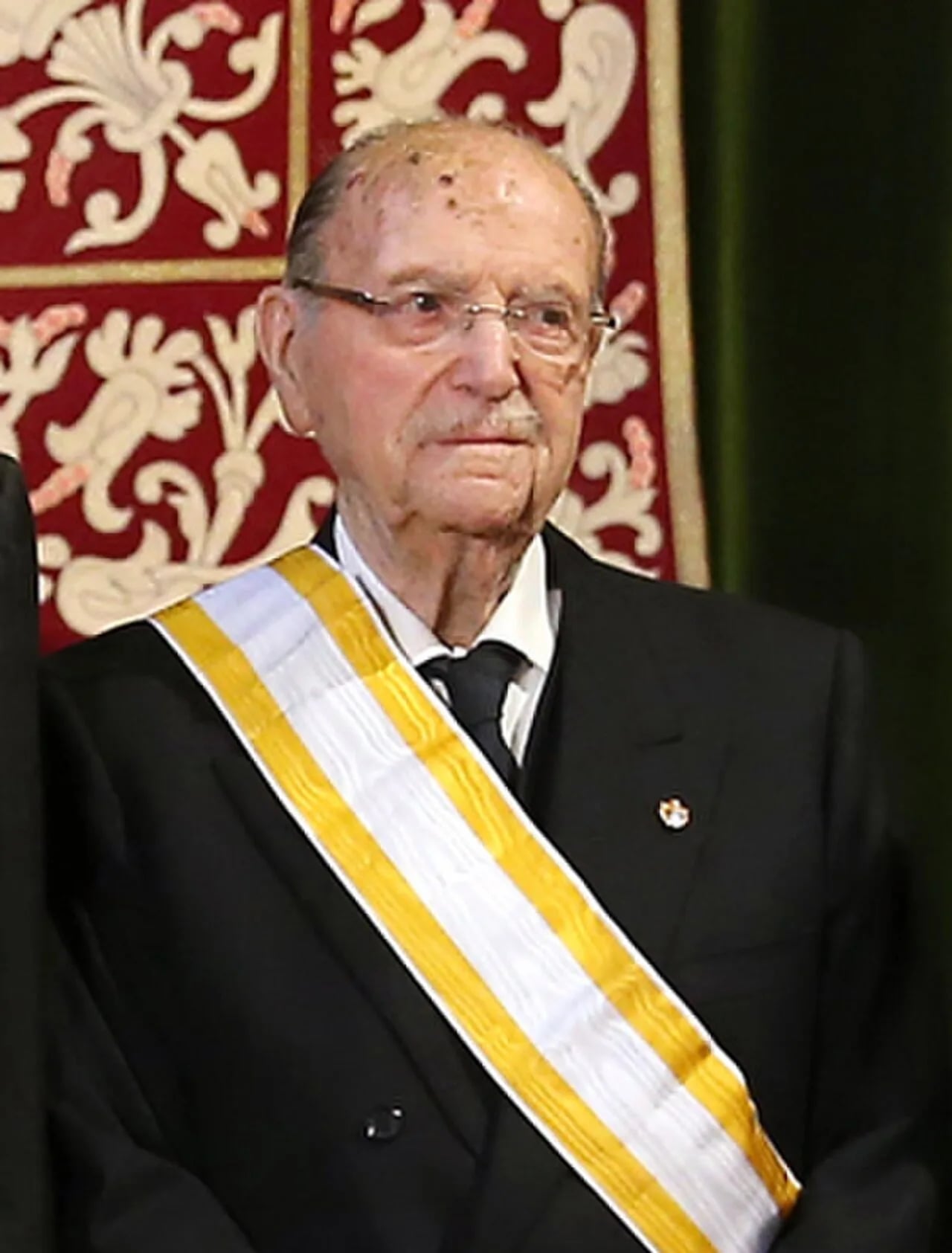 Porträt von Xerardo Fernández Albor (1917–2018) – Gedenkseite