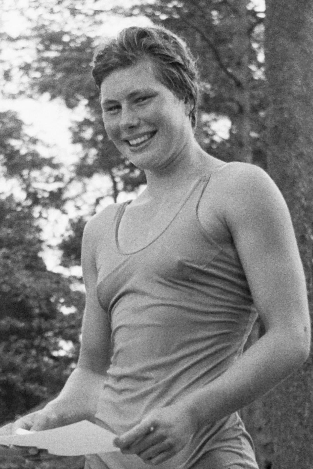 Portrait of Ada den Haan (1941–2023) – memorial page
