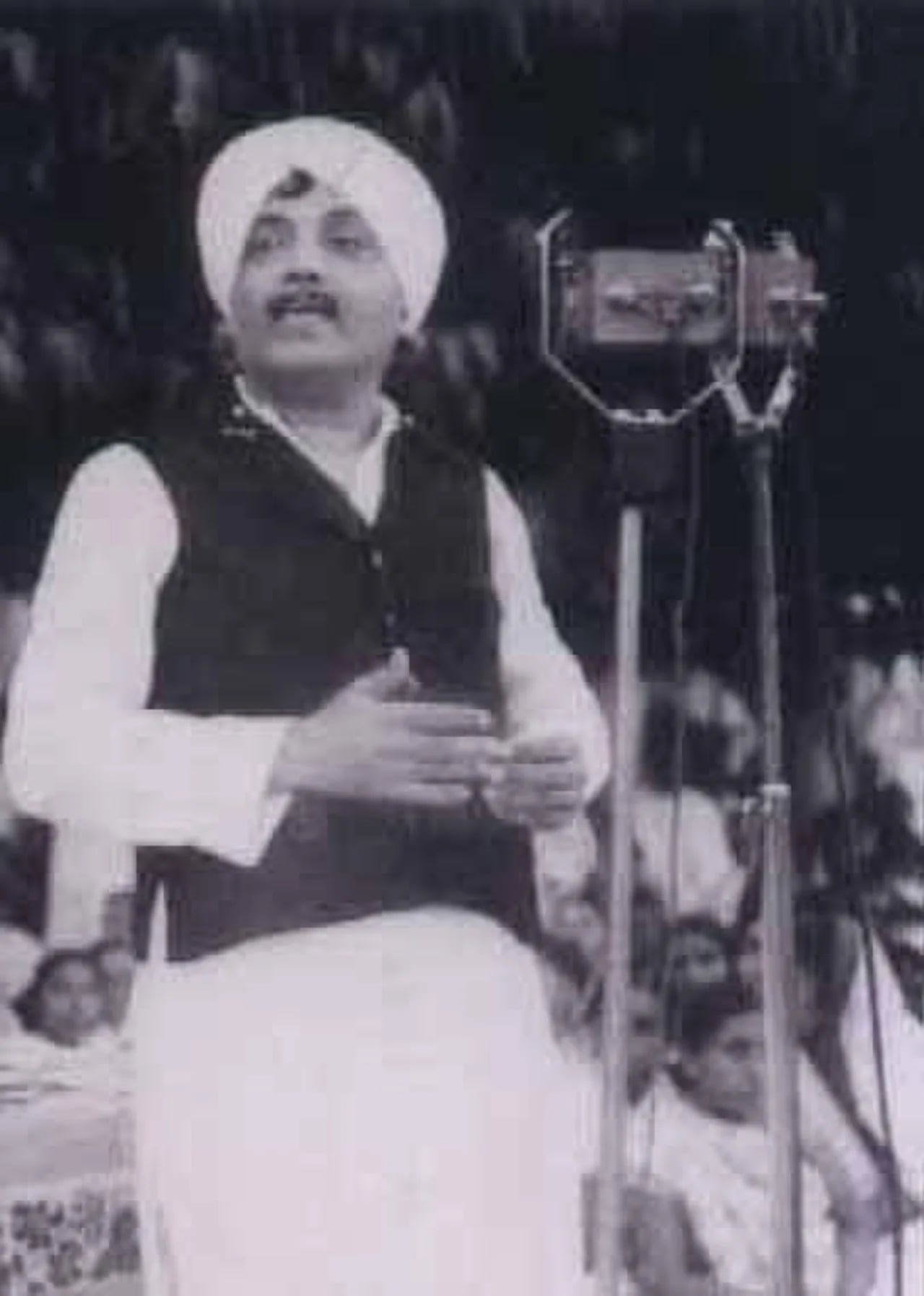 Porträt von Jhaverchand Meghani (1896–1947) – Gedenkseite