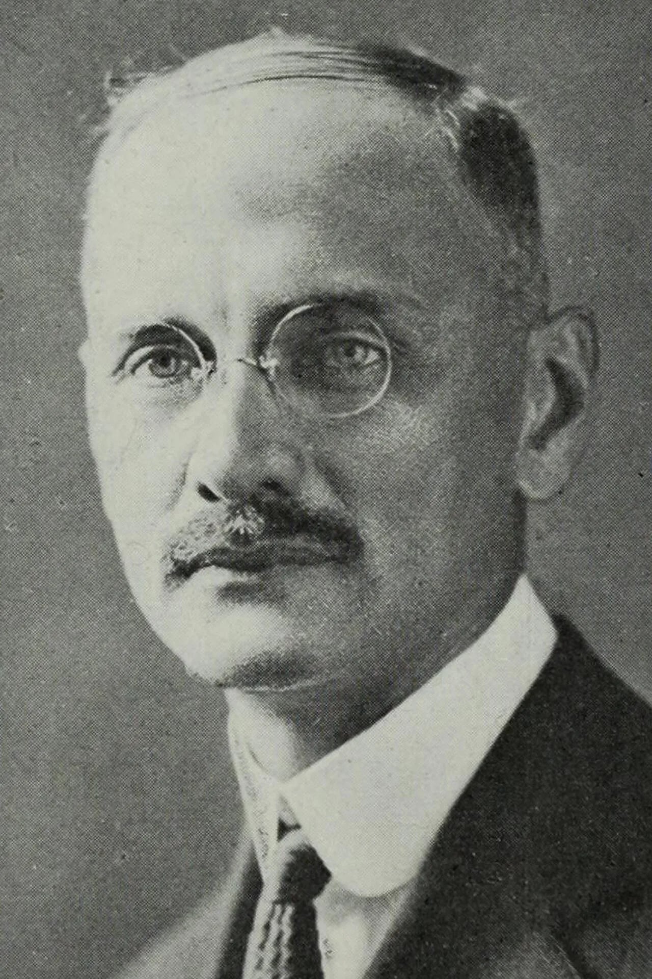 Porträt von Charles E. King (1874–1950) – Gedenkseite