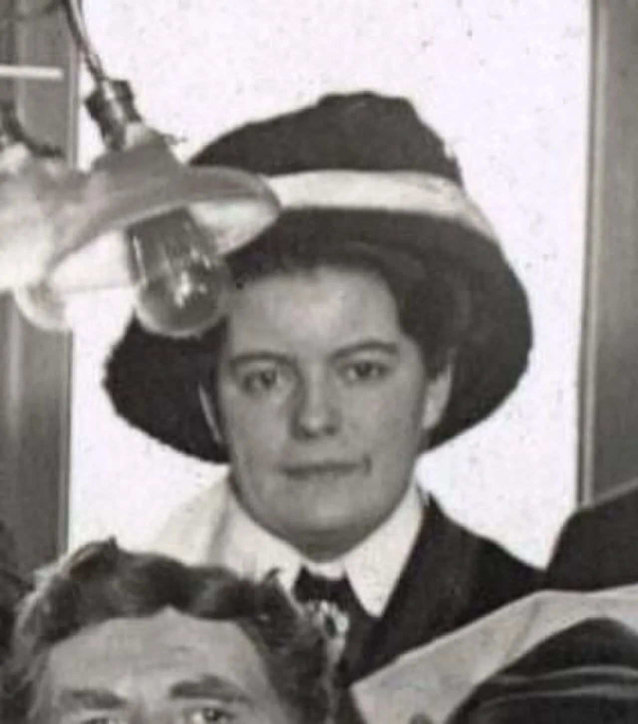 Portrait of Christine van Meeteren (1885–1973) – memorial page