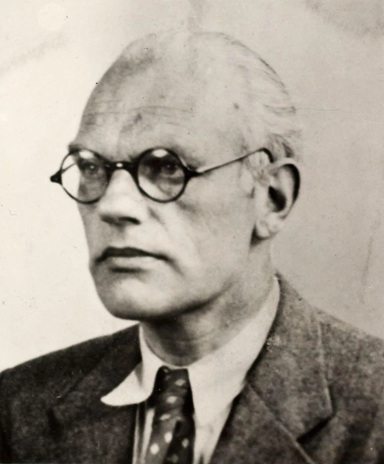 Portrait of Dirk Gerard Willem Spitzen (1896–1957) – memorial page
