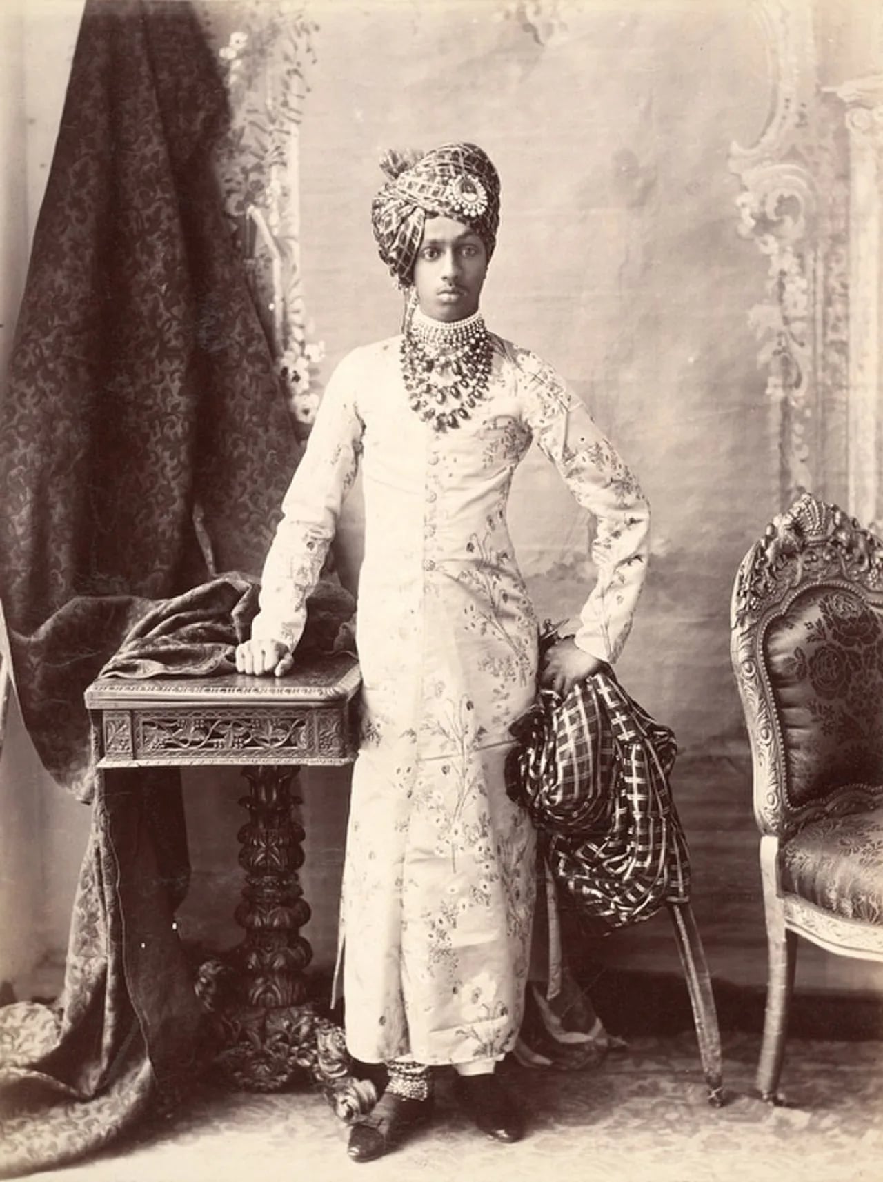 Porträt von Sardar Singh I of Marwar (1880–1911) – Gedenkseite