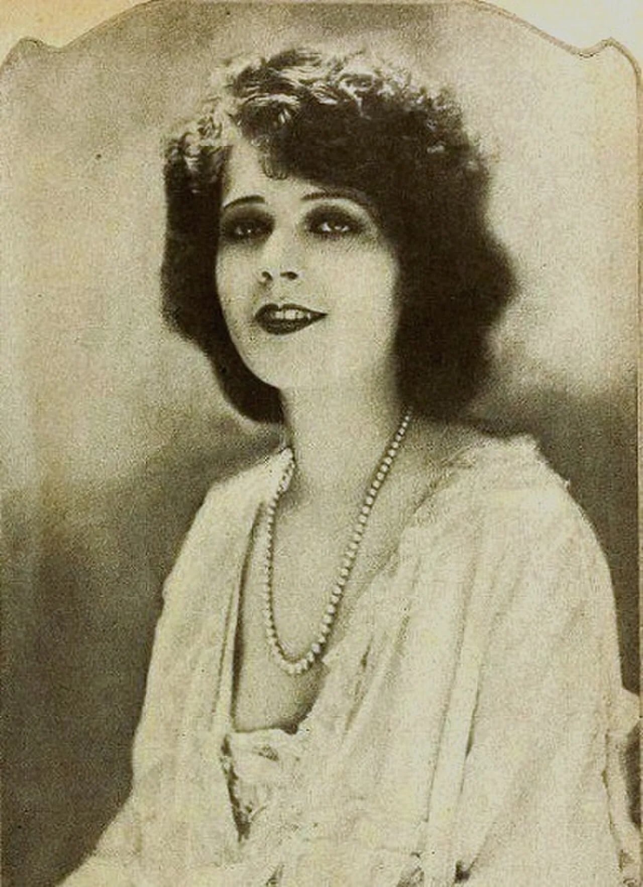 Porträt von Corliss Palmer (1899–1952) – Gedenkseite