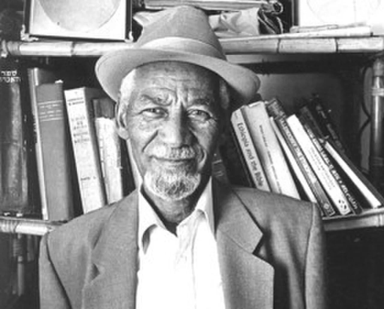 Portrait of Yona Bogale (1908–1987) – memorial page