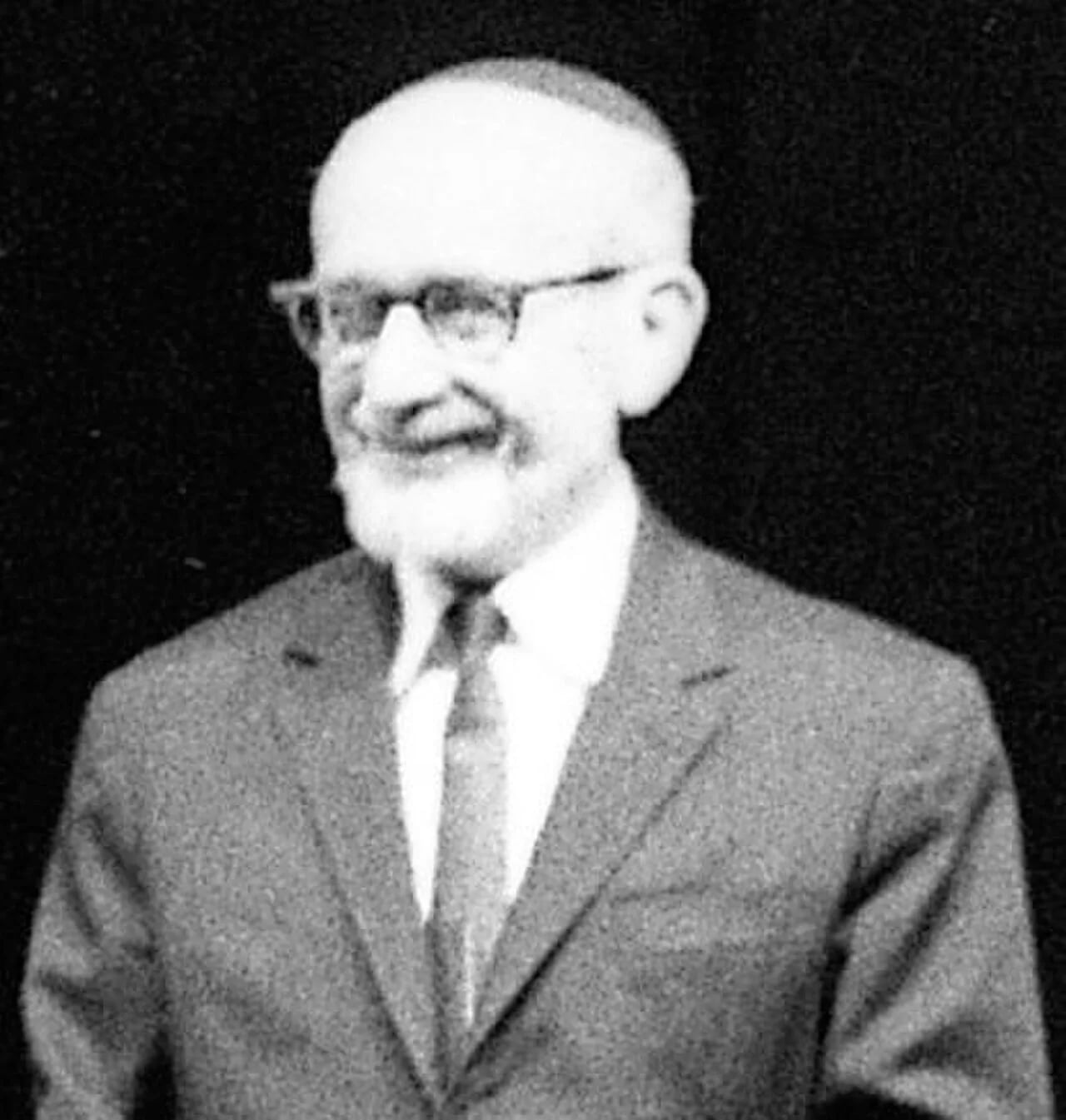 Portrait of Pinchas Kehati (1910–1976) – memorial page