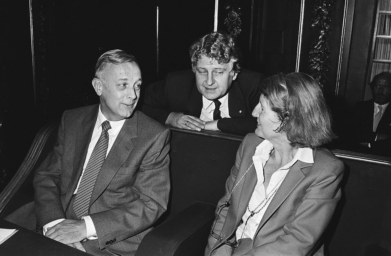 Porträt von Madeleen de Wijkerslooth de Weerdesteyn (1935–2016) – Gedenkseite