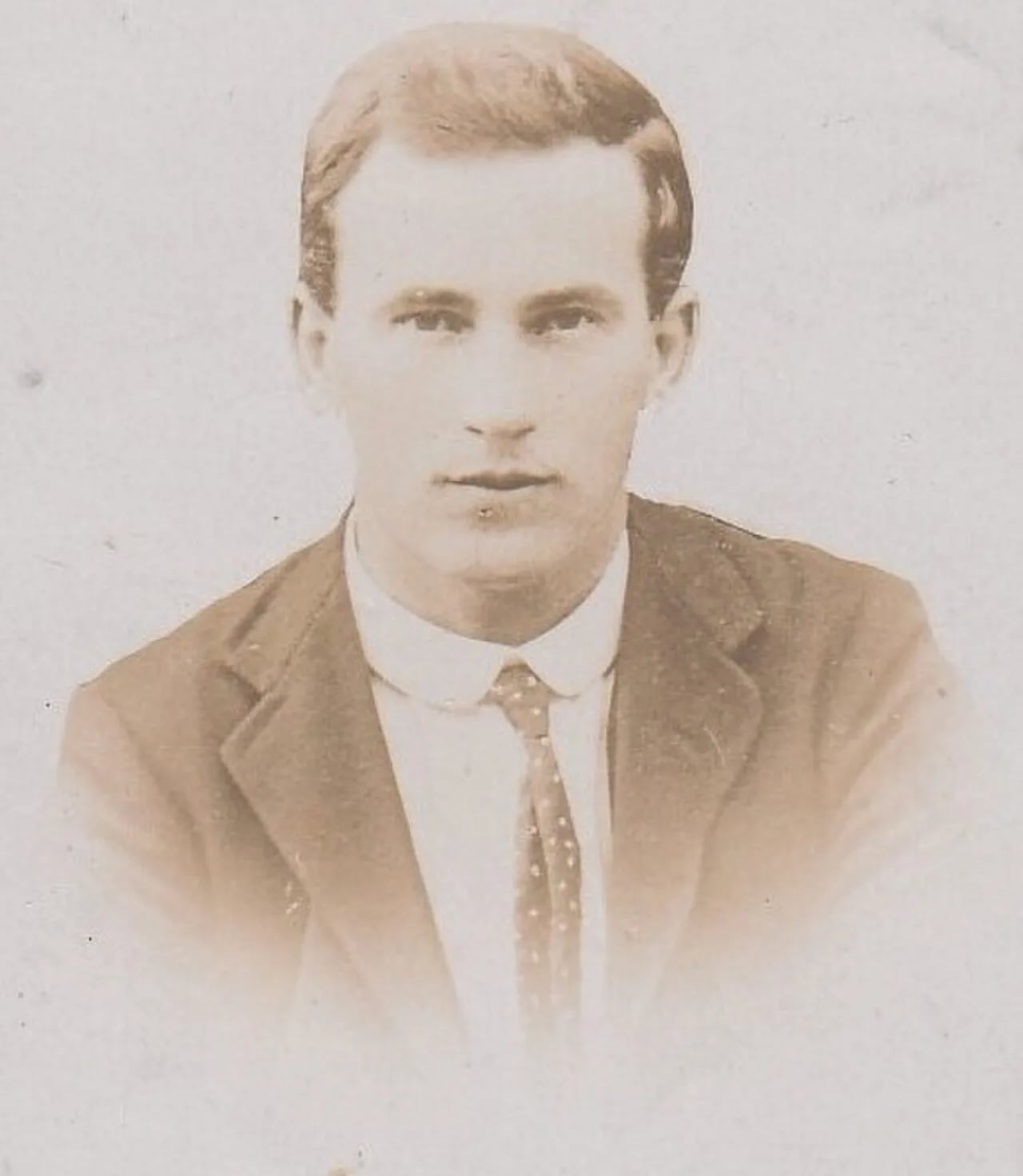 Portrait of James Burton Gibson (1889–1915) – memorial page