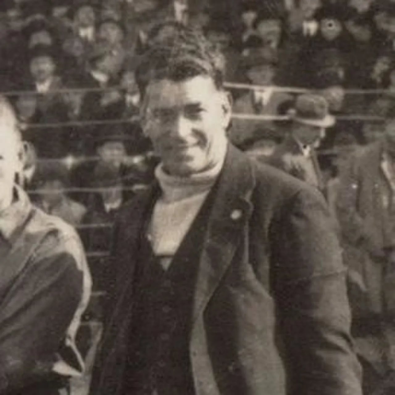 Portrait of Fred Warburton (1880–1948) – memorial page