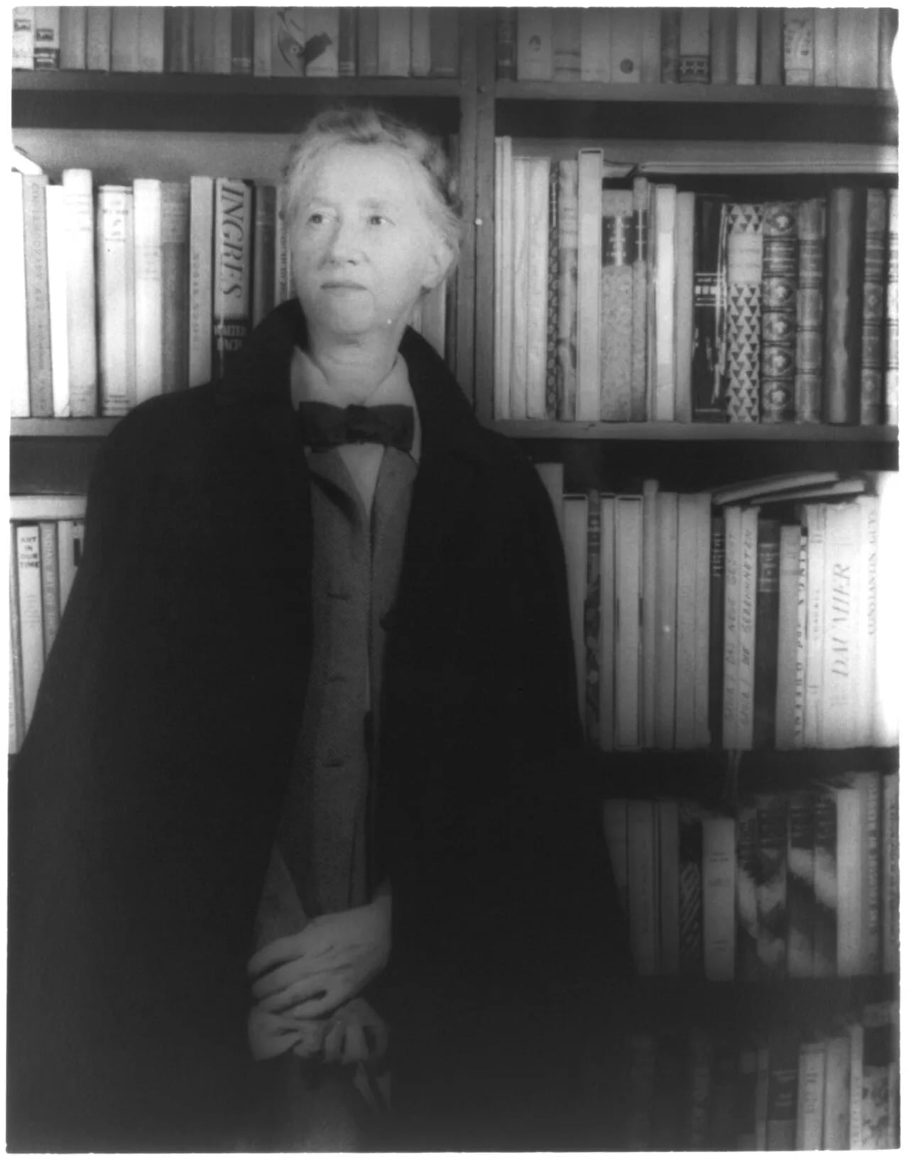 Portrait of Marianne Moore (1887–1972) – memorial page