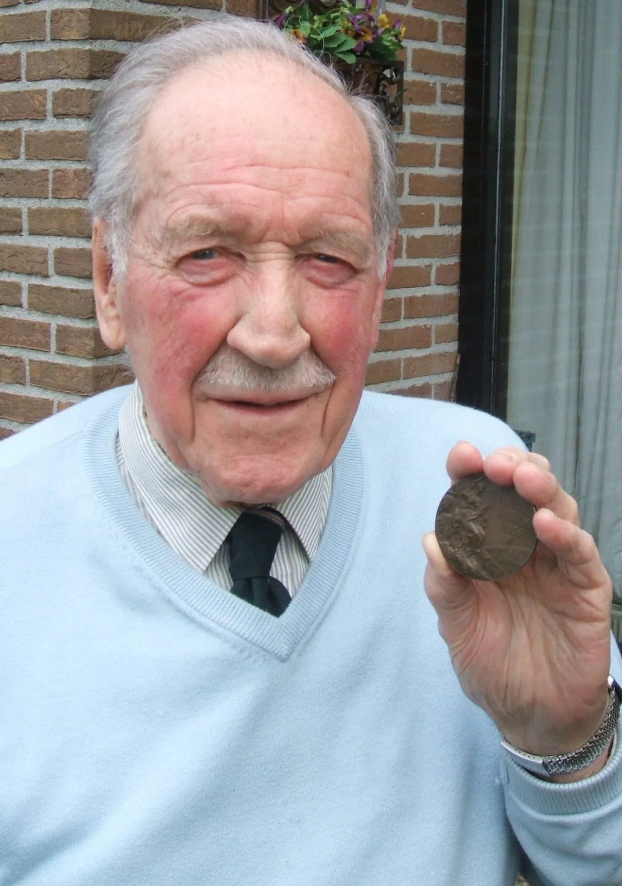 Porträt von Hans Schnitger (1915–2013) – Gedenkseite