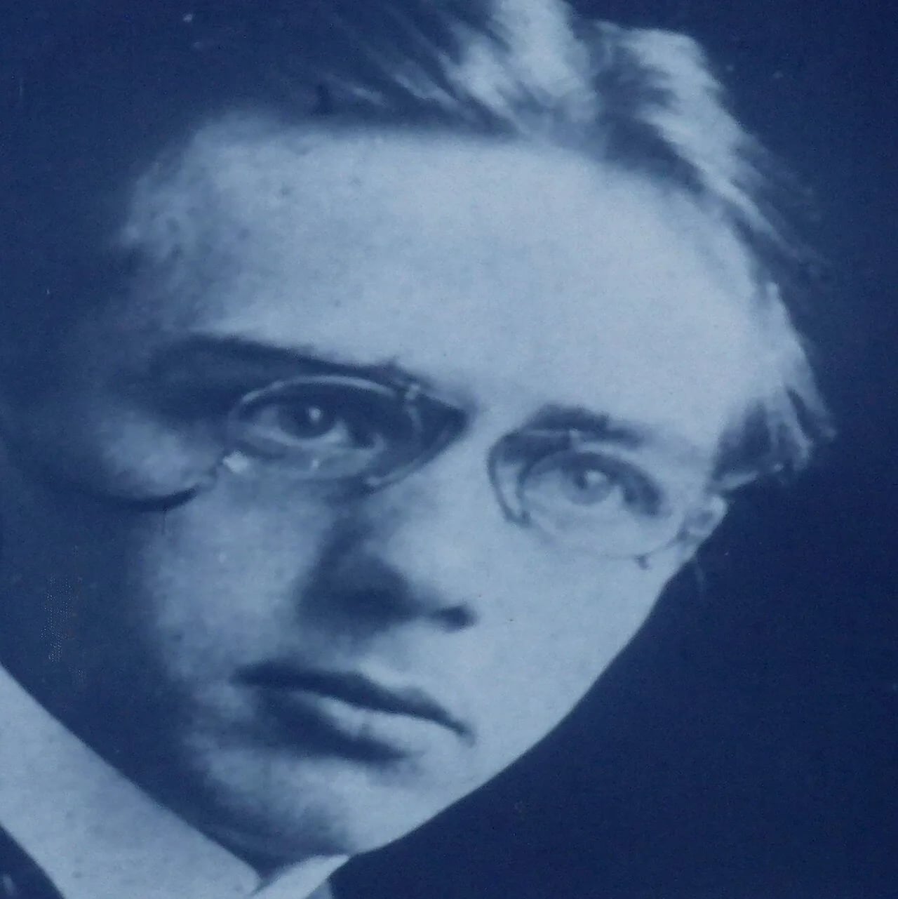 Portrait of Adrianus Michaël de Jong (1888–1943) – memorial page
