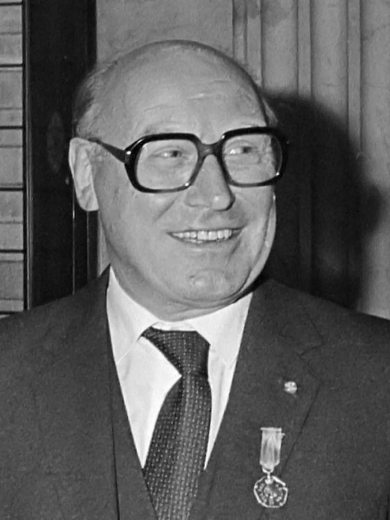 Porträt von Gerard Schampers (1922–2006) – Gedenkseite
