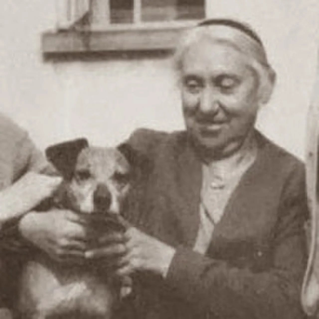 Porträt von Beatrice May Baker (1876–1973) – Gedenkseite