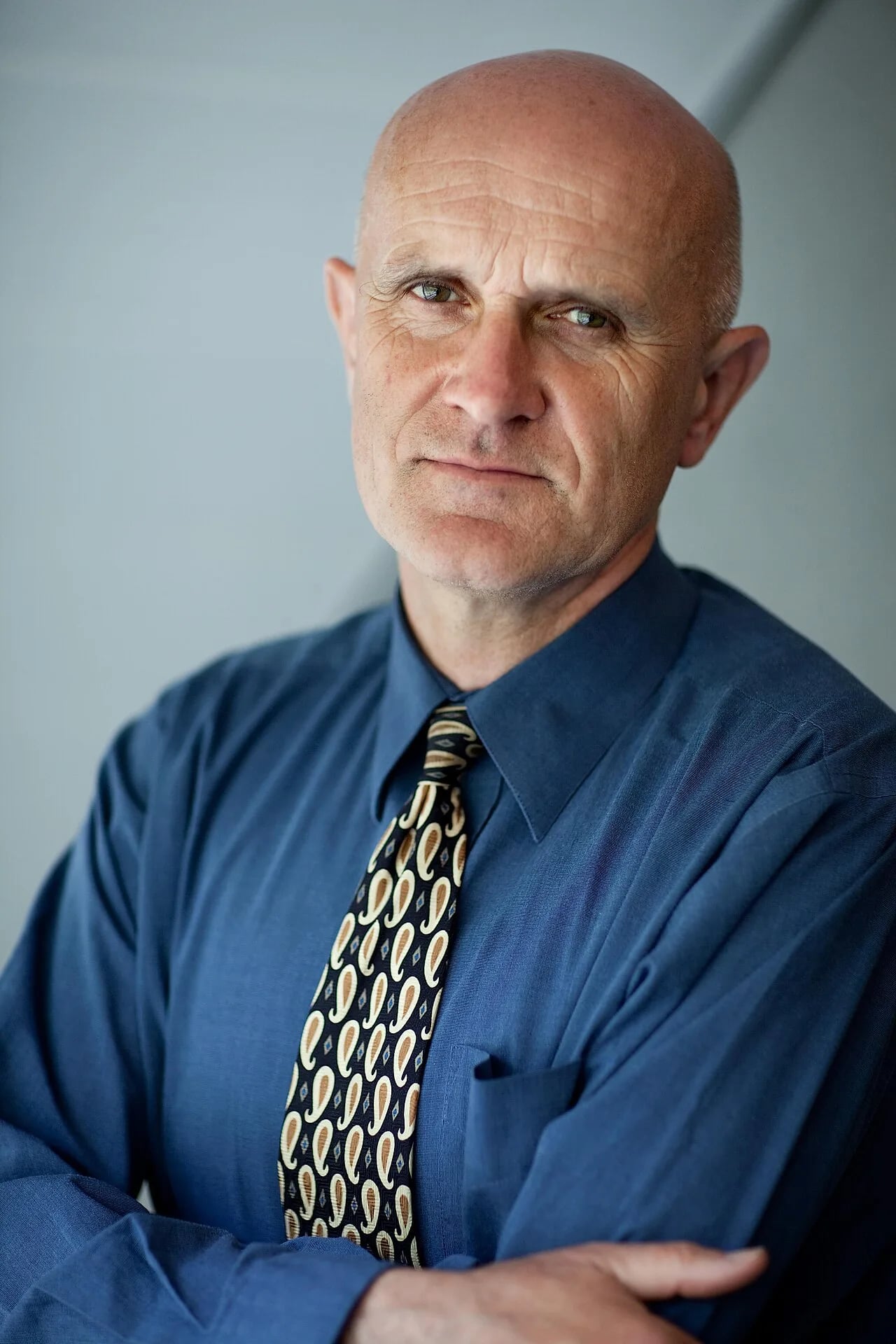 Portrait of Stephen Ellis (1953–2015) – memorial page