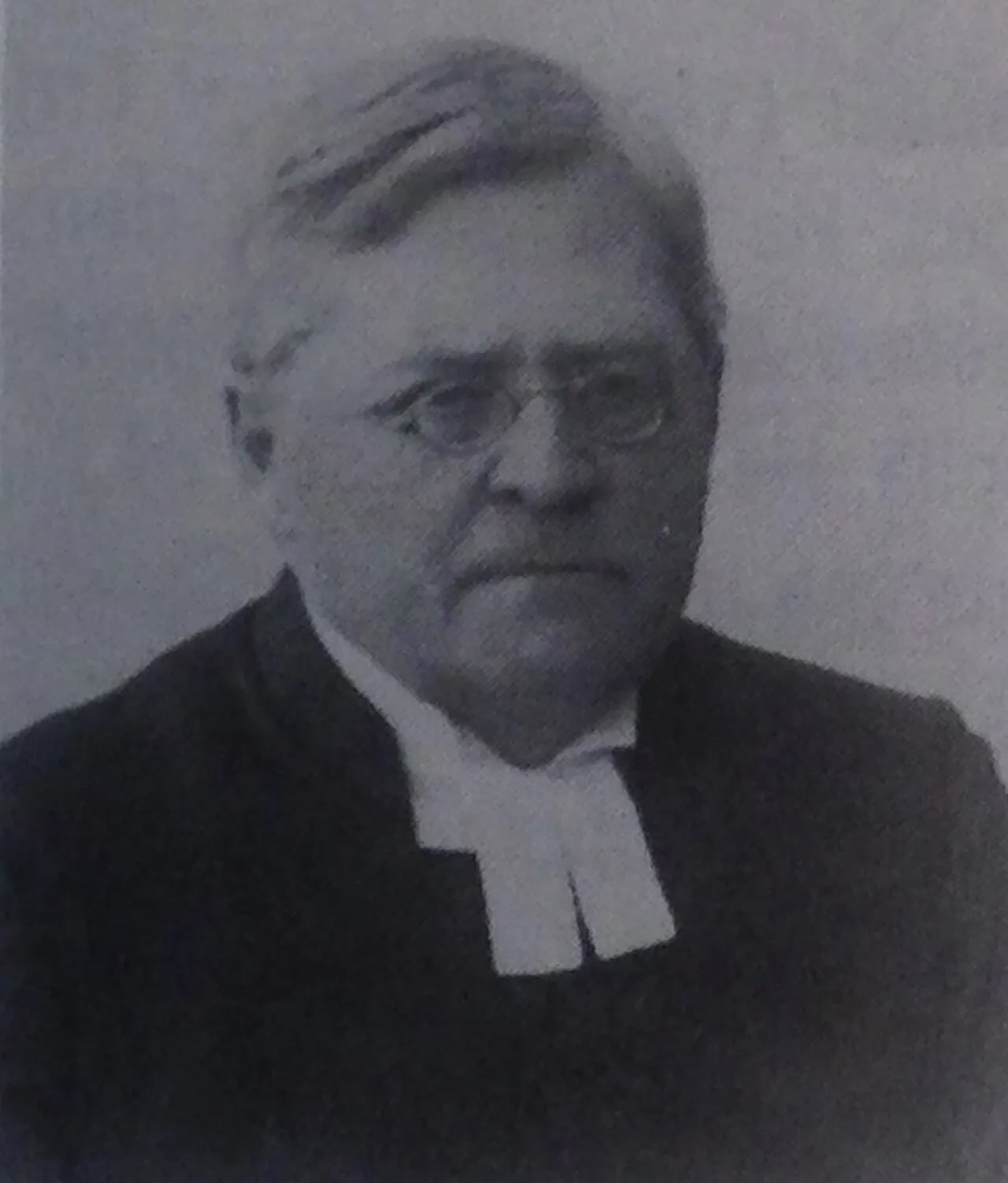 Porträt von Ernesti Kustaa Kyander (1852–1925) – Gedenkseite