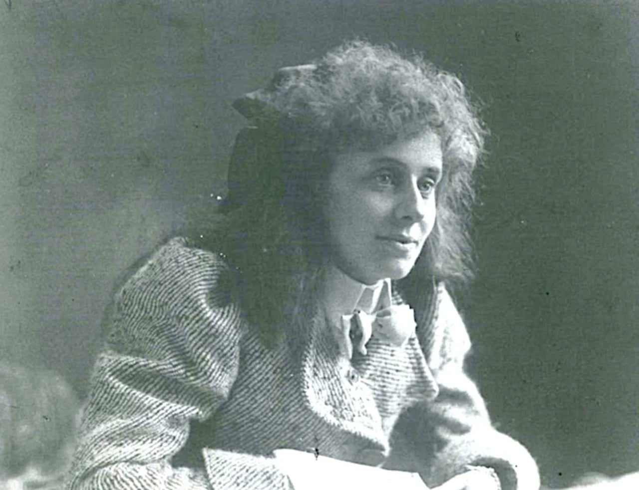 Portrait of Alice F. Whyte (1885–1952) – memorial page