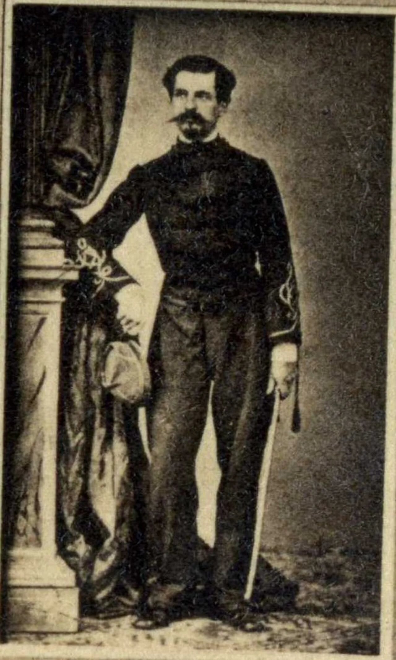 Porträt von Charles des Dorides (1830–1889) – Gedenkseite