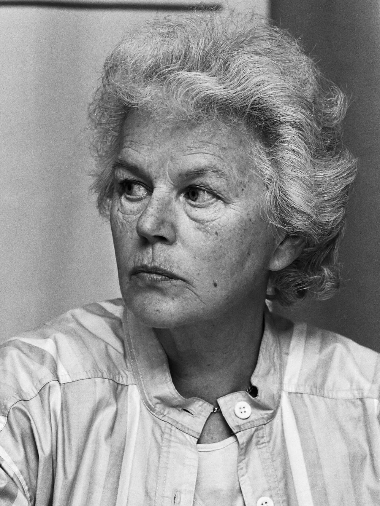 Portrait of Sienie Strikwerda (1921–2013) – memorial page