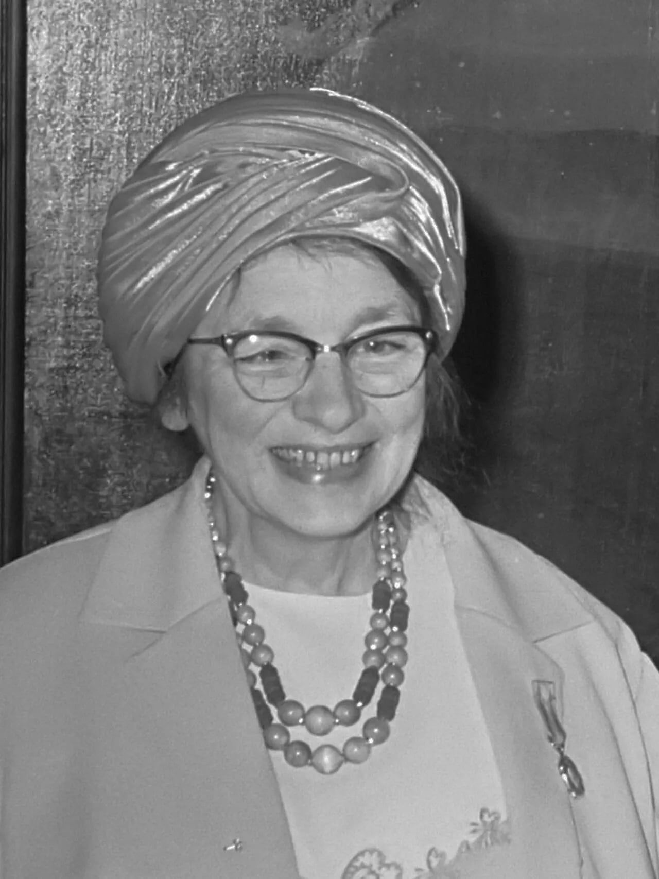 Portrait of Bep Bijtelaar (1898–1978) – memorial page