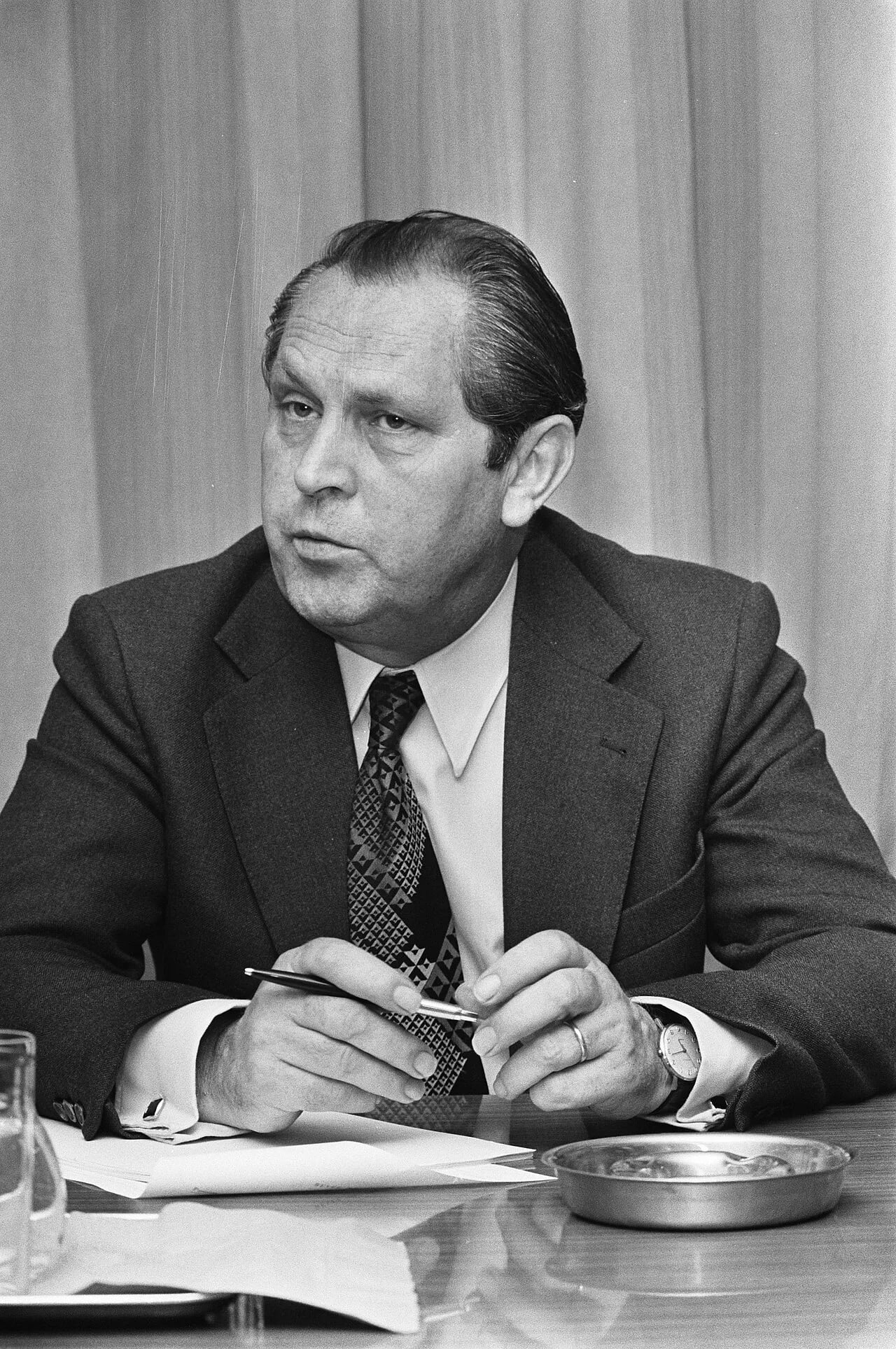 Porträt von Pierre Lardinois (1924–1987) – Gedenkseite