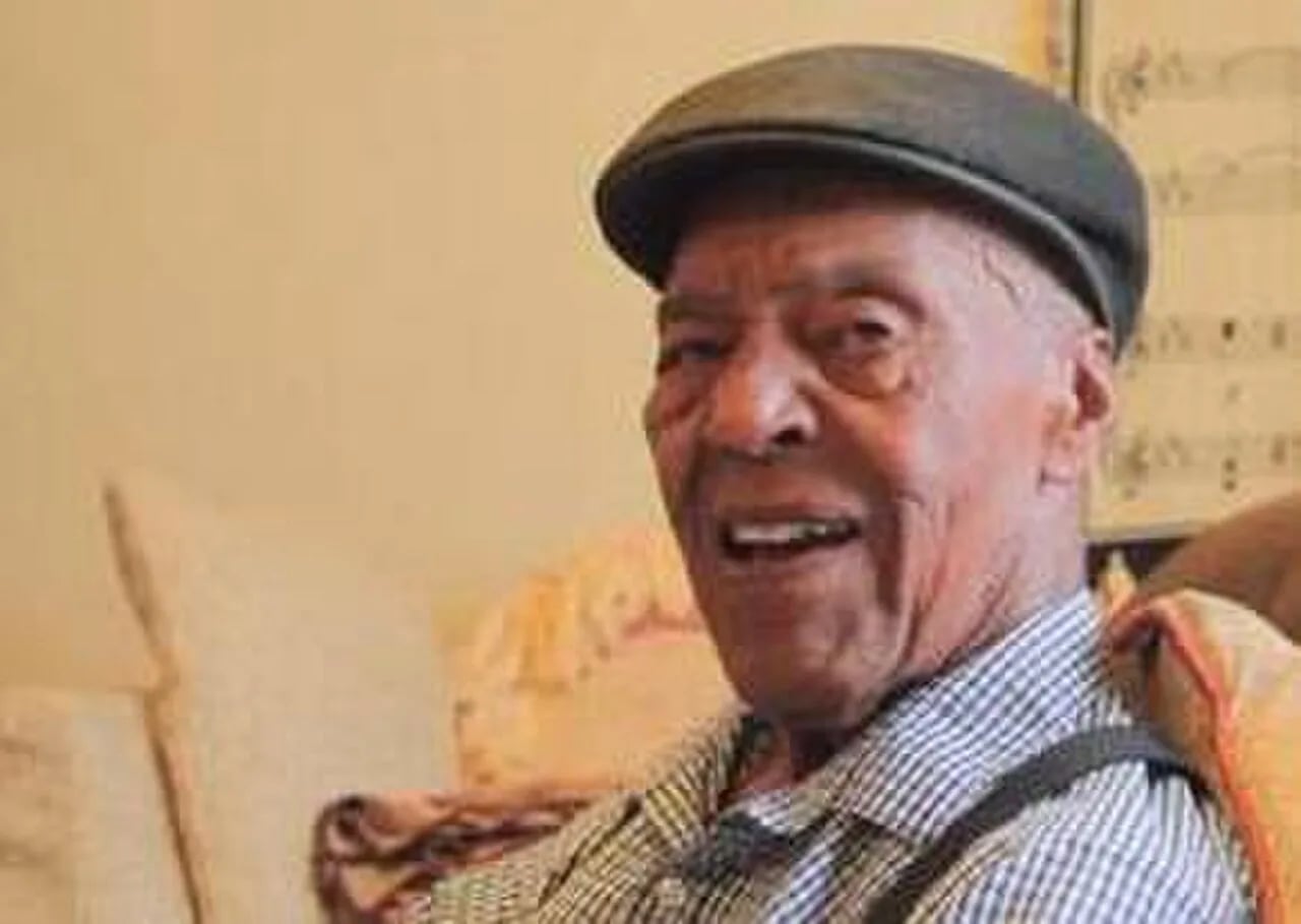 Portrait of Charles Burell (1920–2025) – memorial page