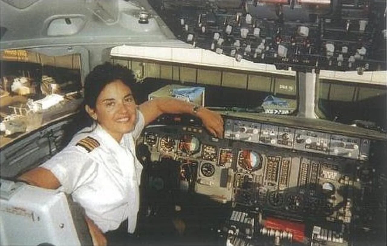 Portrait of Beverly Burns (1949–2025) – memorial page