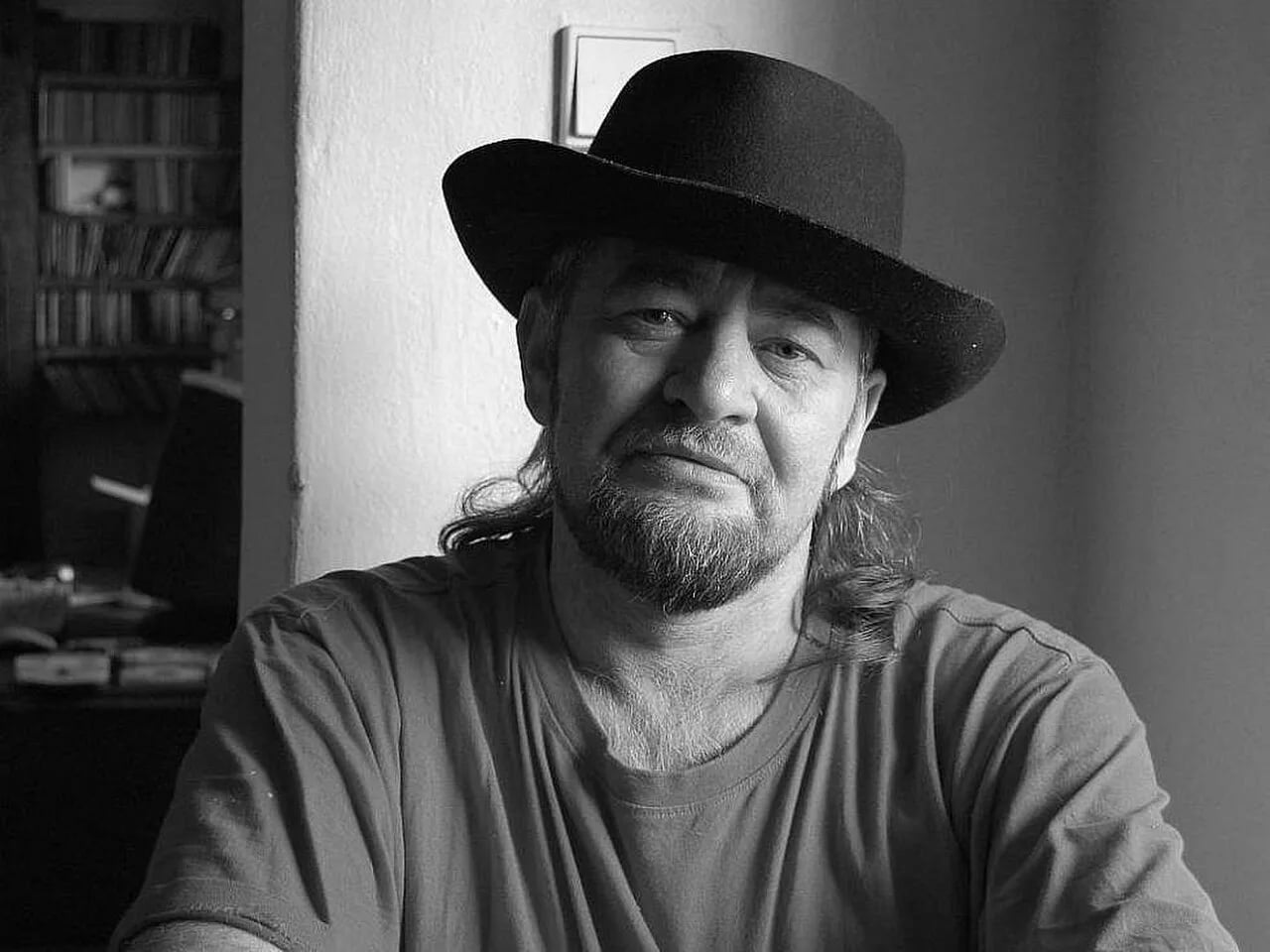 Porträt von Miloš Mlha Uhrin (1962–2016) – Gedenkseite