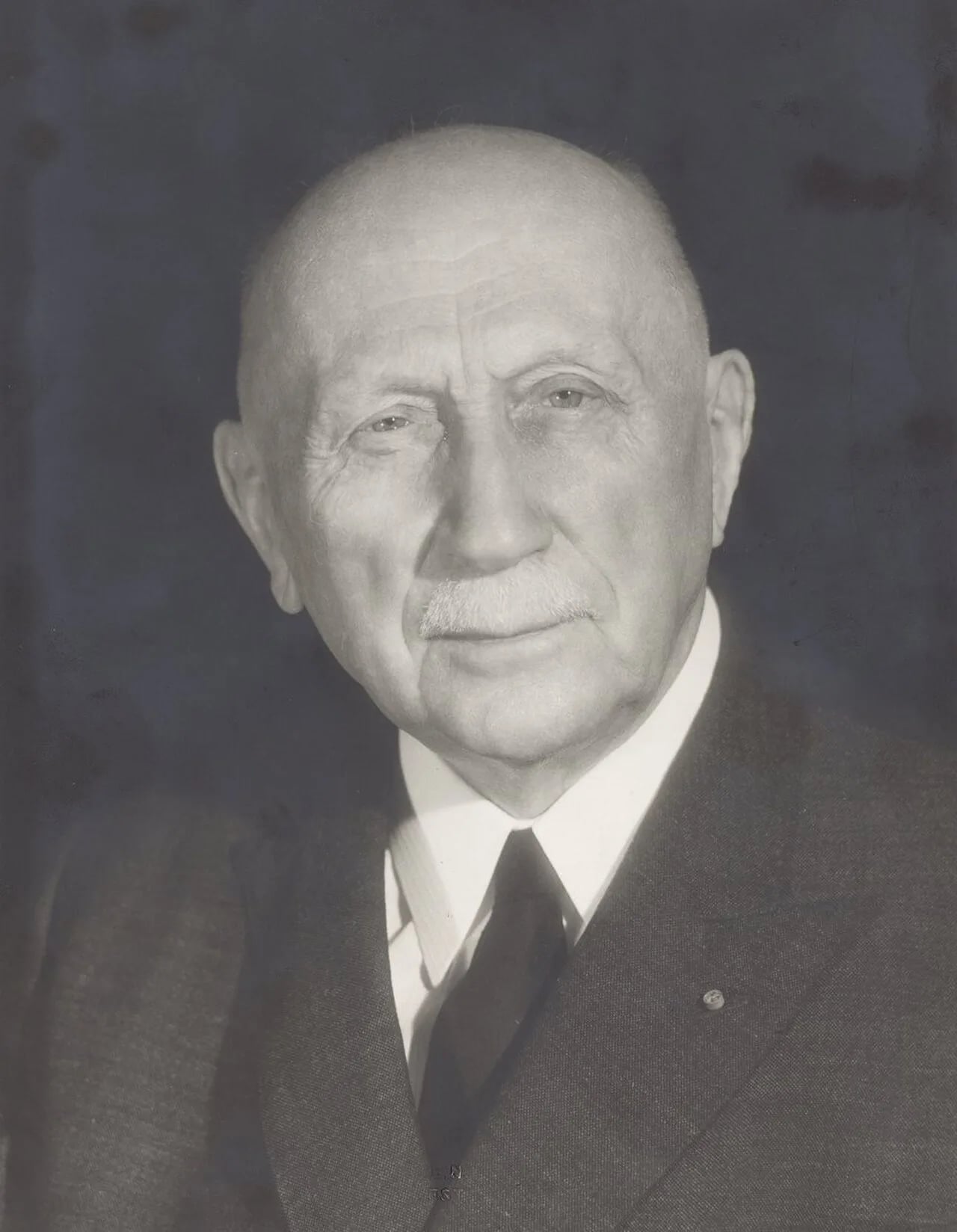 Portrait of Abel Durand (1879–1975) – memorial page